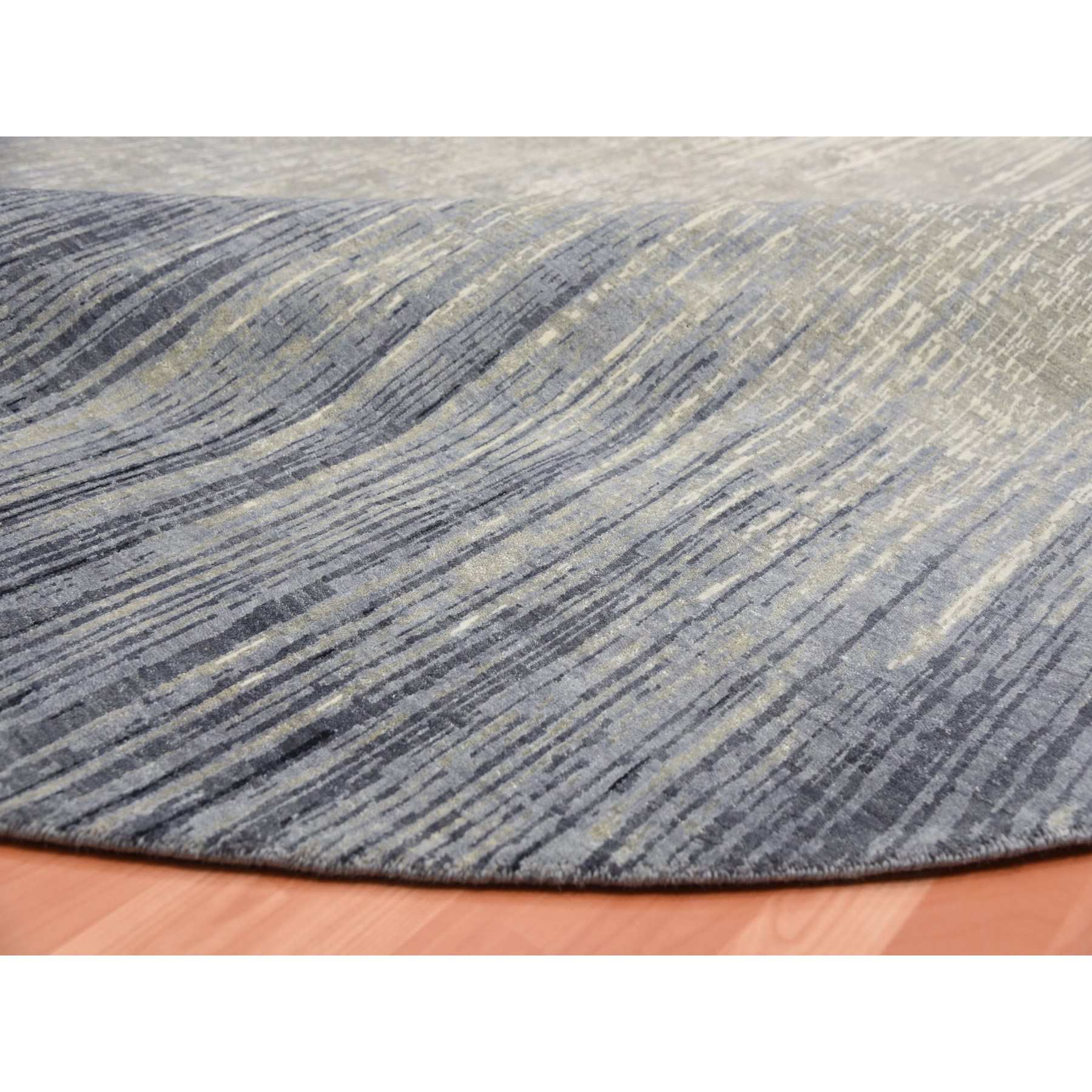 Modern-and-Contemporary-Hand-Knotted-Rug-375595