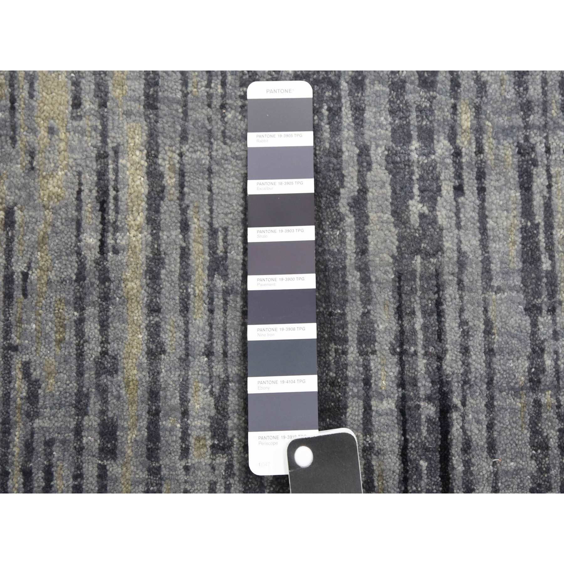 Modern-and-Contemporary-Hand-Knotted-Rug-375595