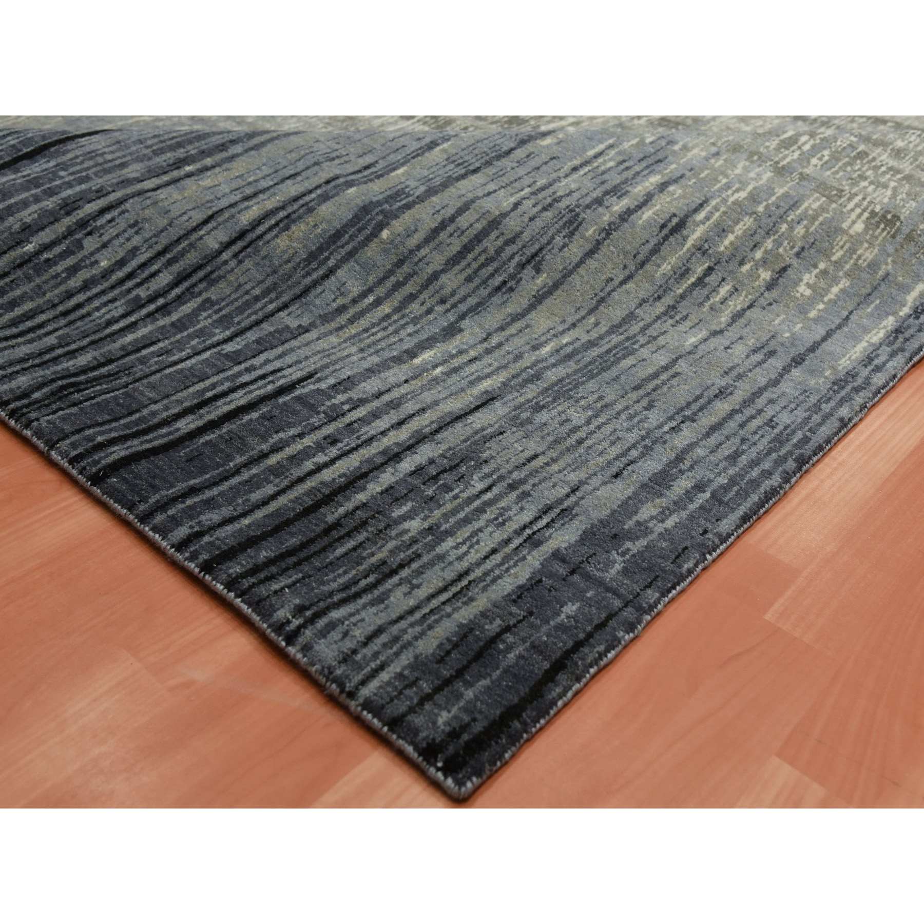 Modern-and-Contemporary-Hand-Knotted-Rug-375720