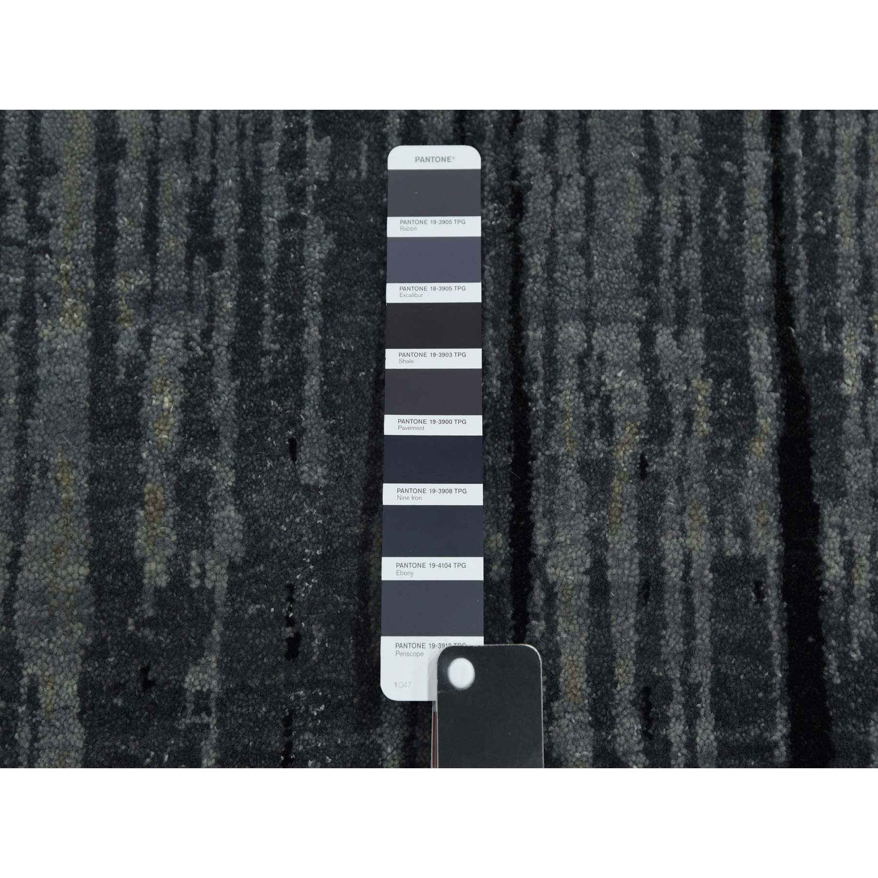 Modern-and-Contemporary-Hand-Knotted-Rug-375720