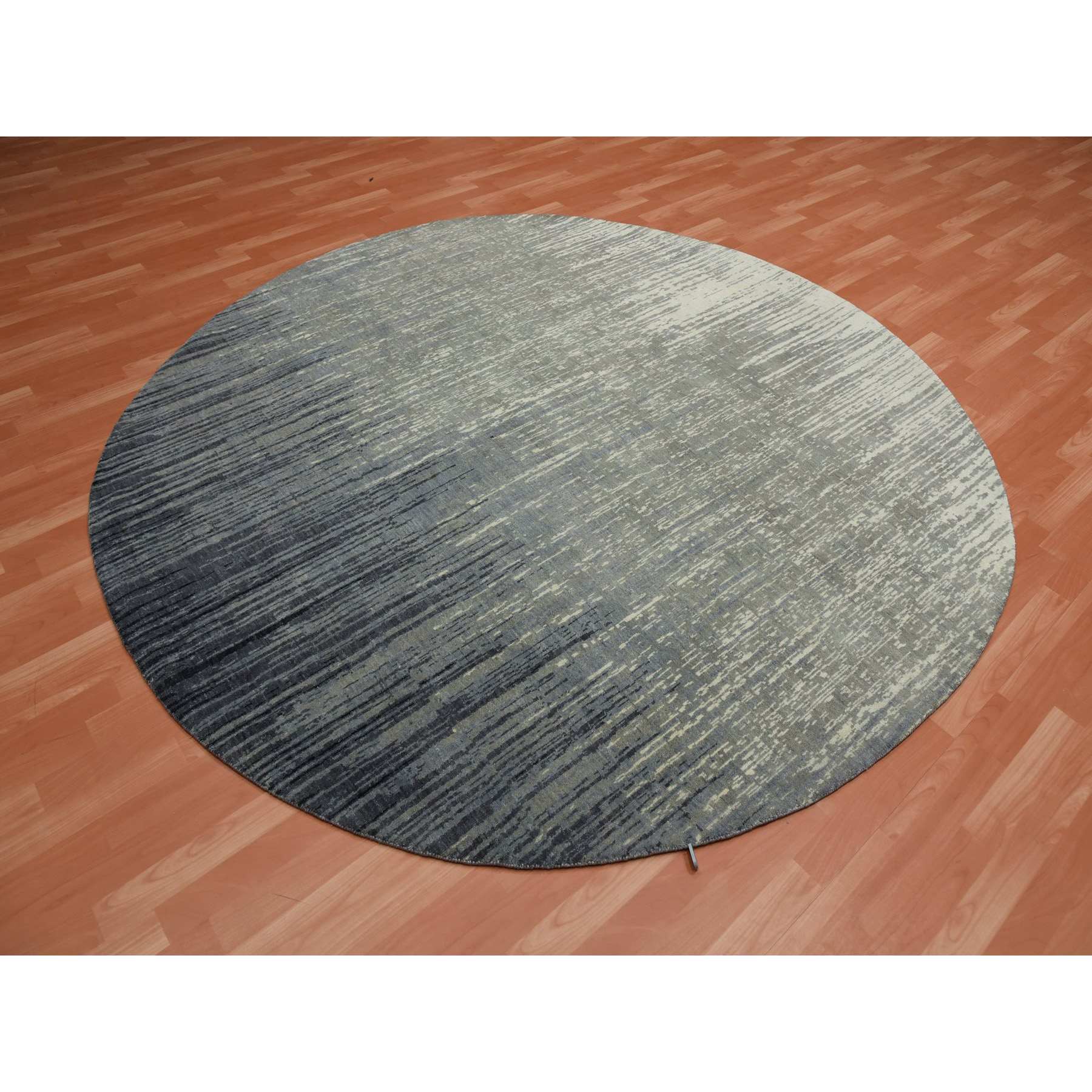 Modern-and-Contemporary-Hand-Knotted-Rug-375725