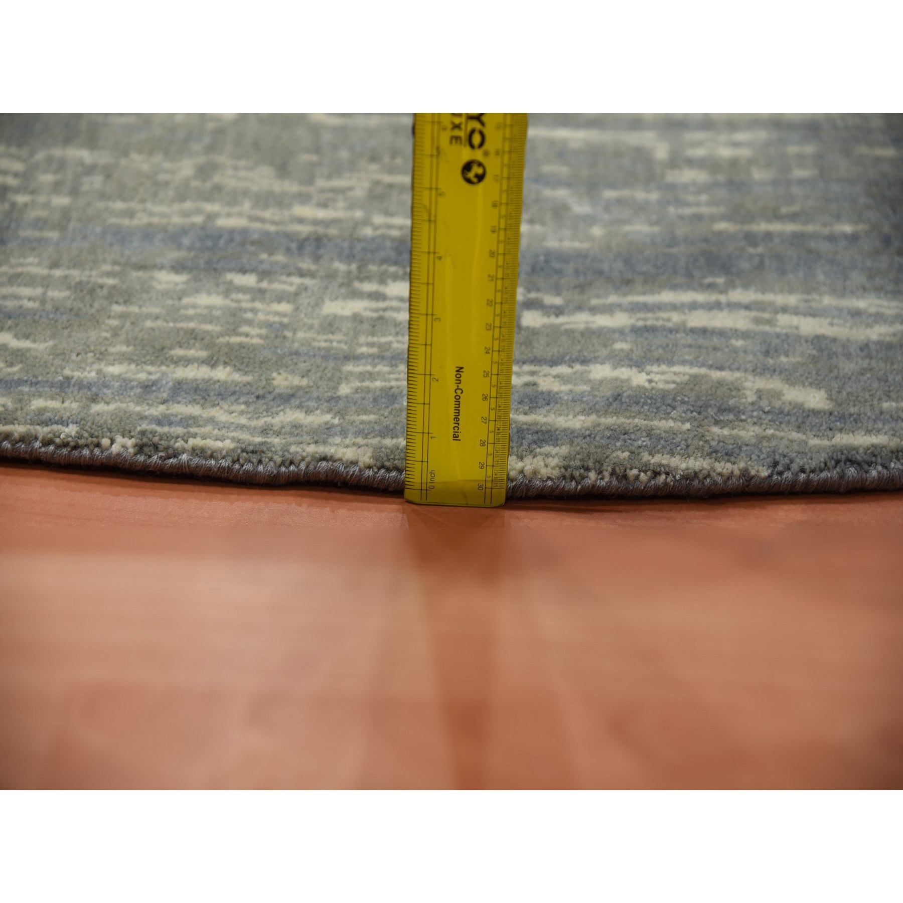 Modern-and-Contemporary-Hand-Knotted-Rug-375725