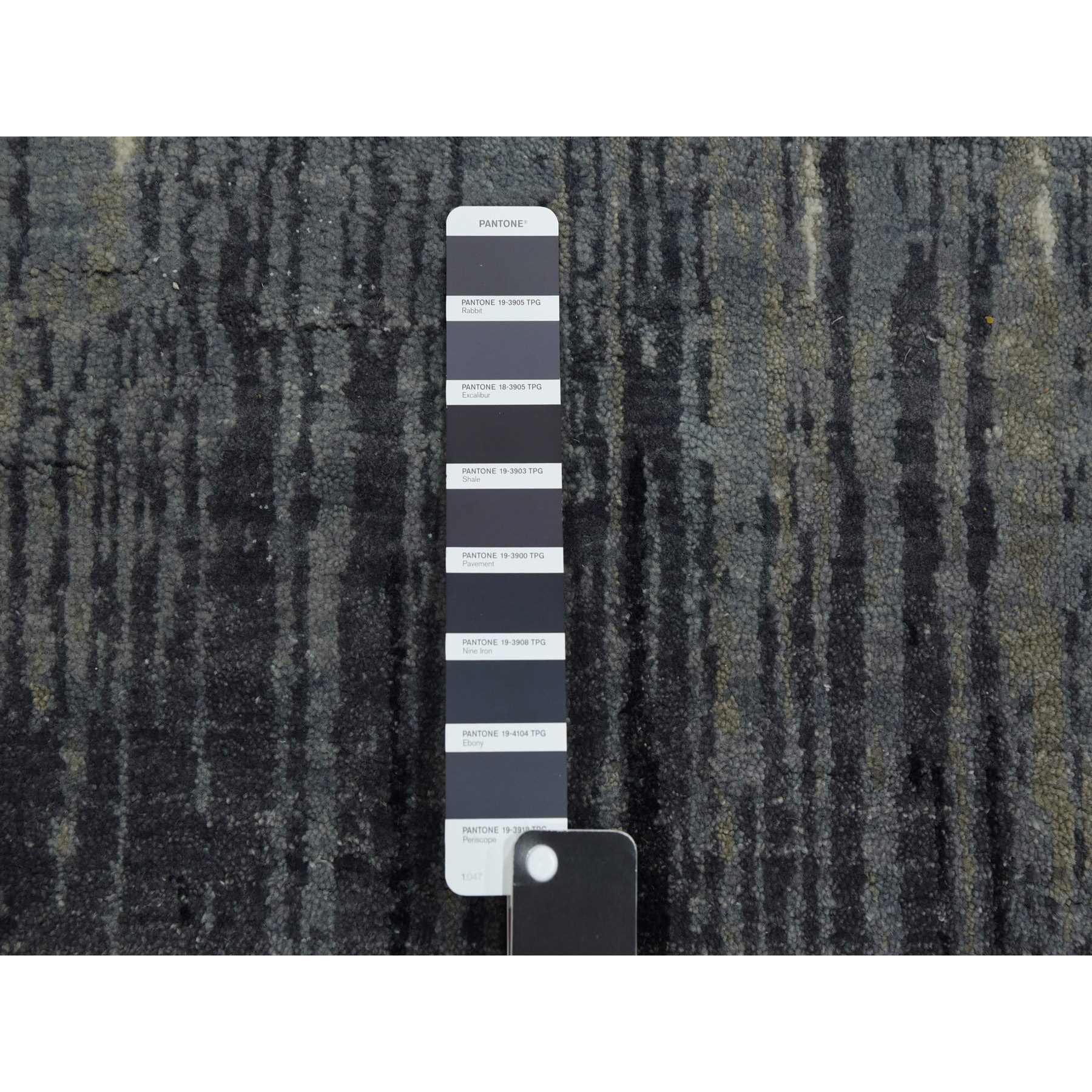 Modern-and-Contemporary-Hand-Knotted-Rug-375740