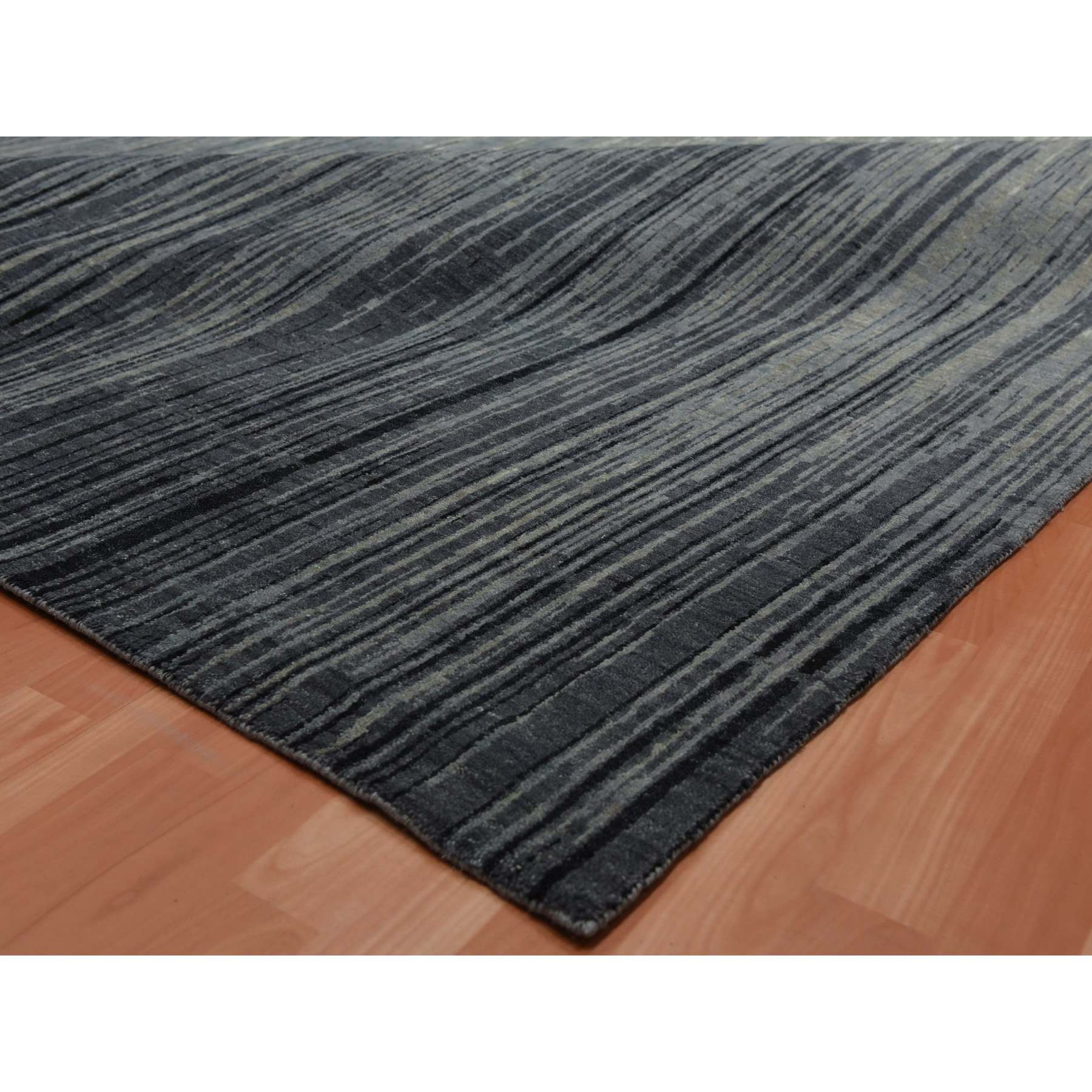 Modern-and-Contemporary-Hand-Knotted-Rug-375750