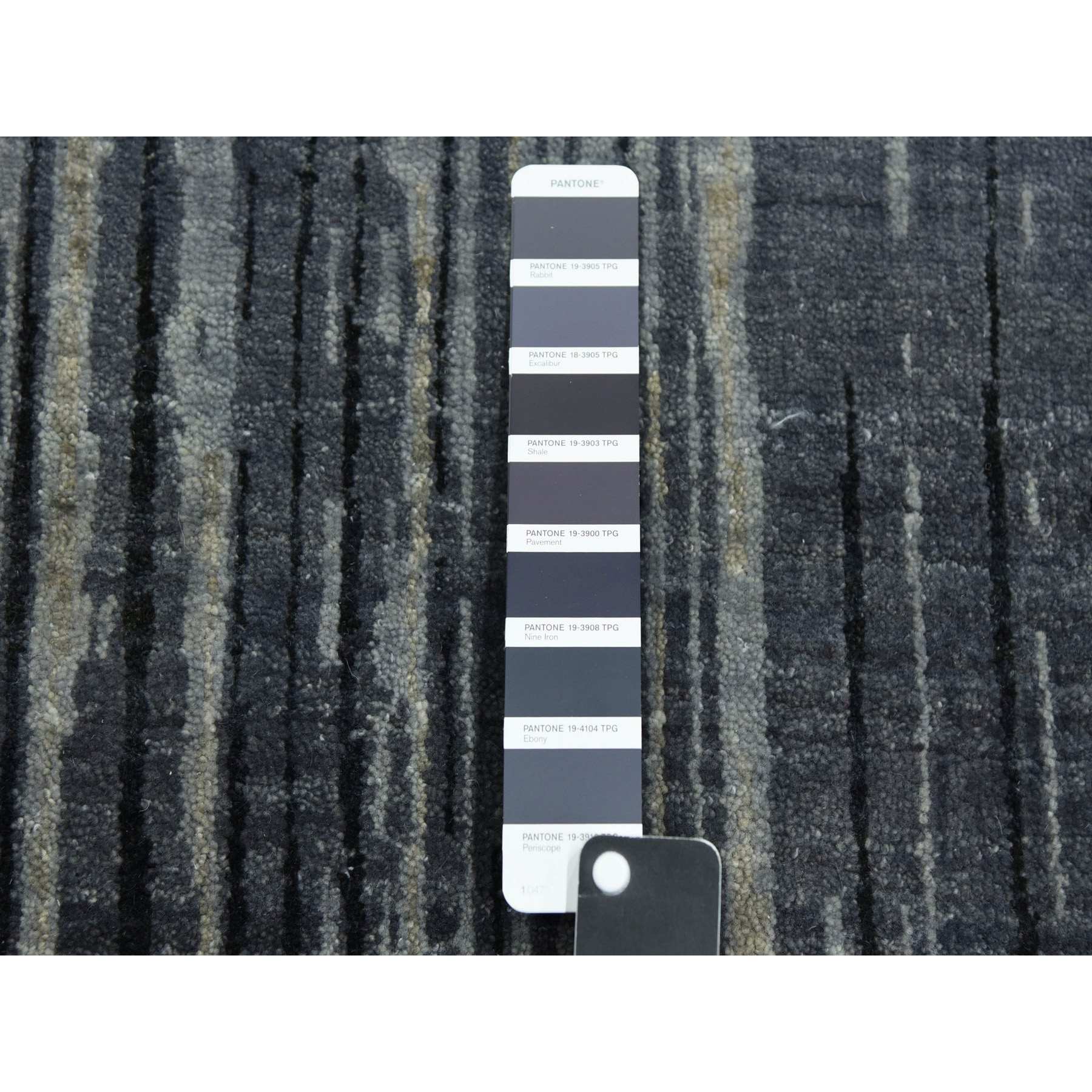 Modern-and-Contemporary-Hand-Knotted-Rug-375750