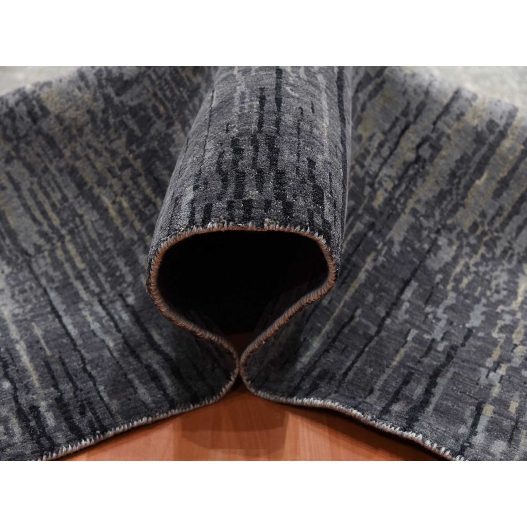 Modern-and-Contemporary-Hand-Knotted-Rug-375770