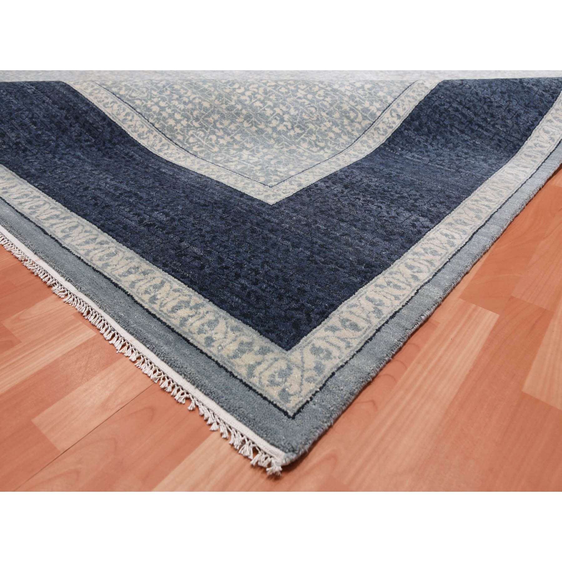 Modern-and-Contemporary-Hand-Knotted-Rug-375845