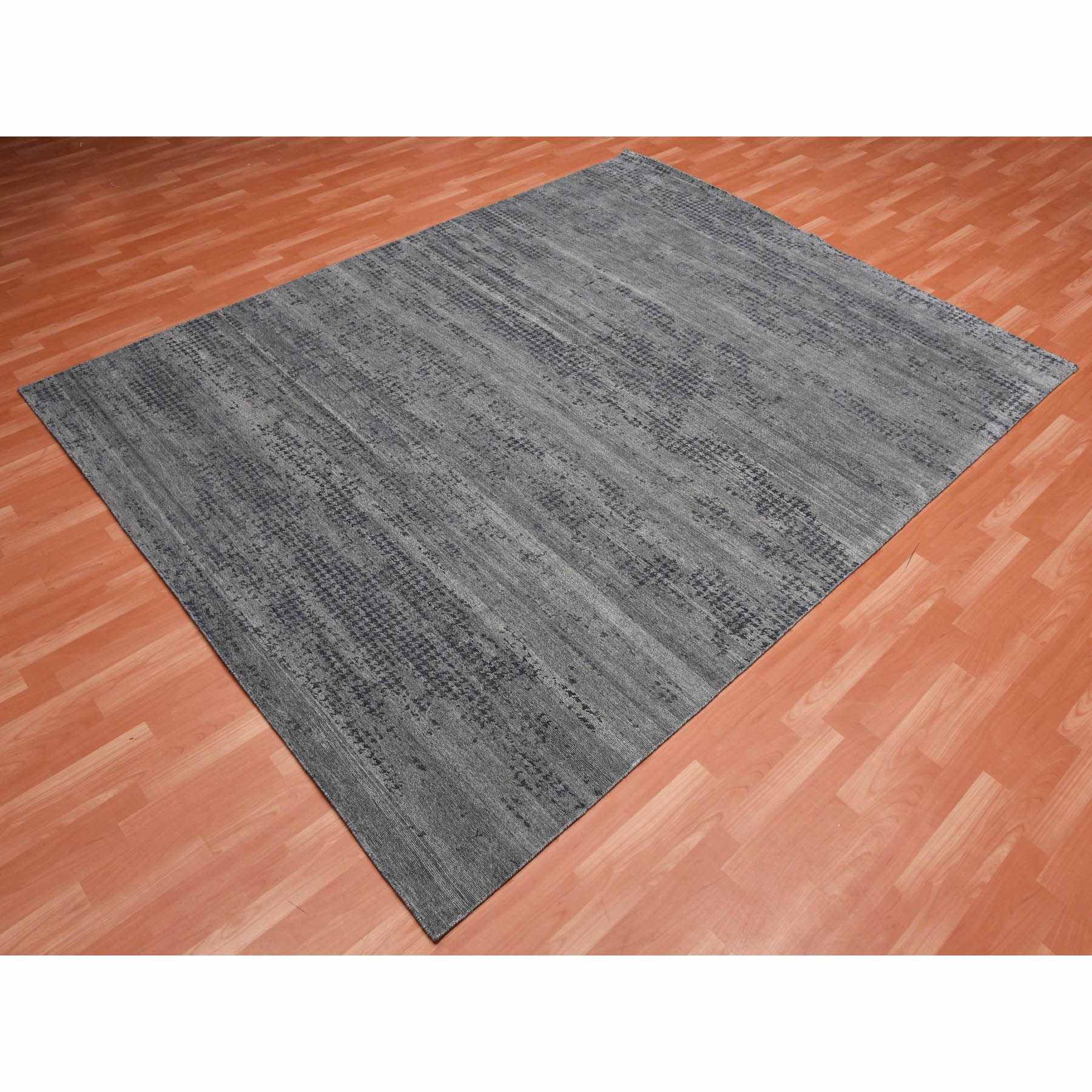 Modern-and-Contemporary-Hand-Knotted-Rug-375895
