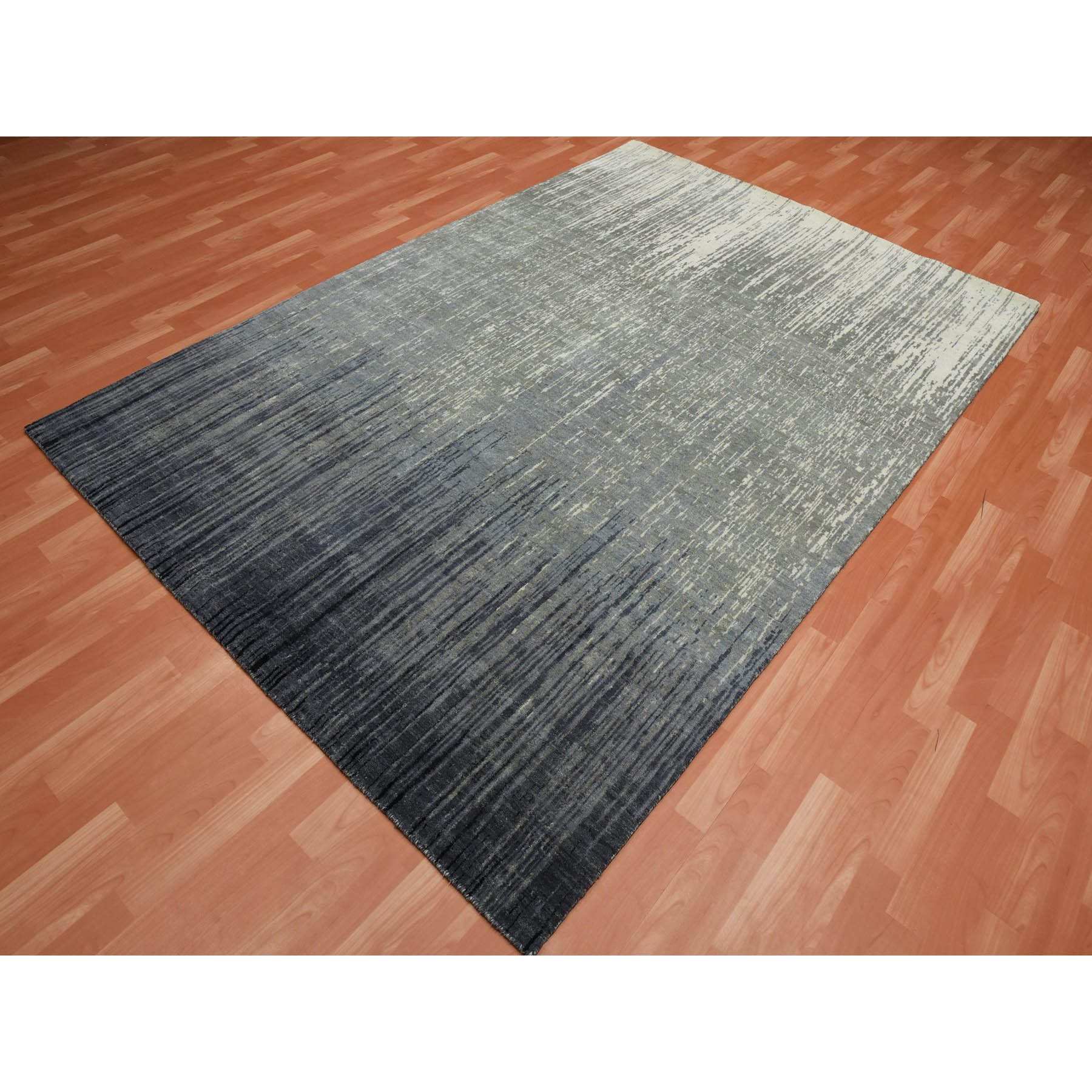 Modern-and-Contemporary-Hand-Knotted-Rug-375910