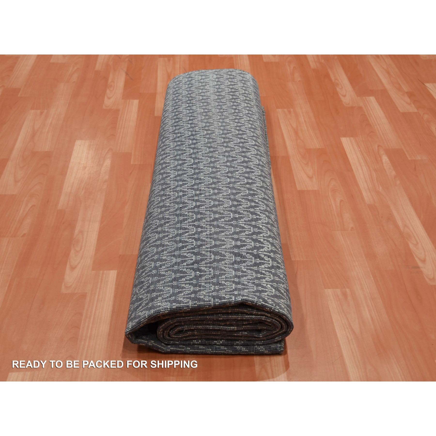 Modern-and-Contemporary-Hand-Knotted-Rug-376110