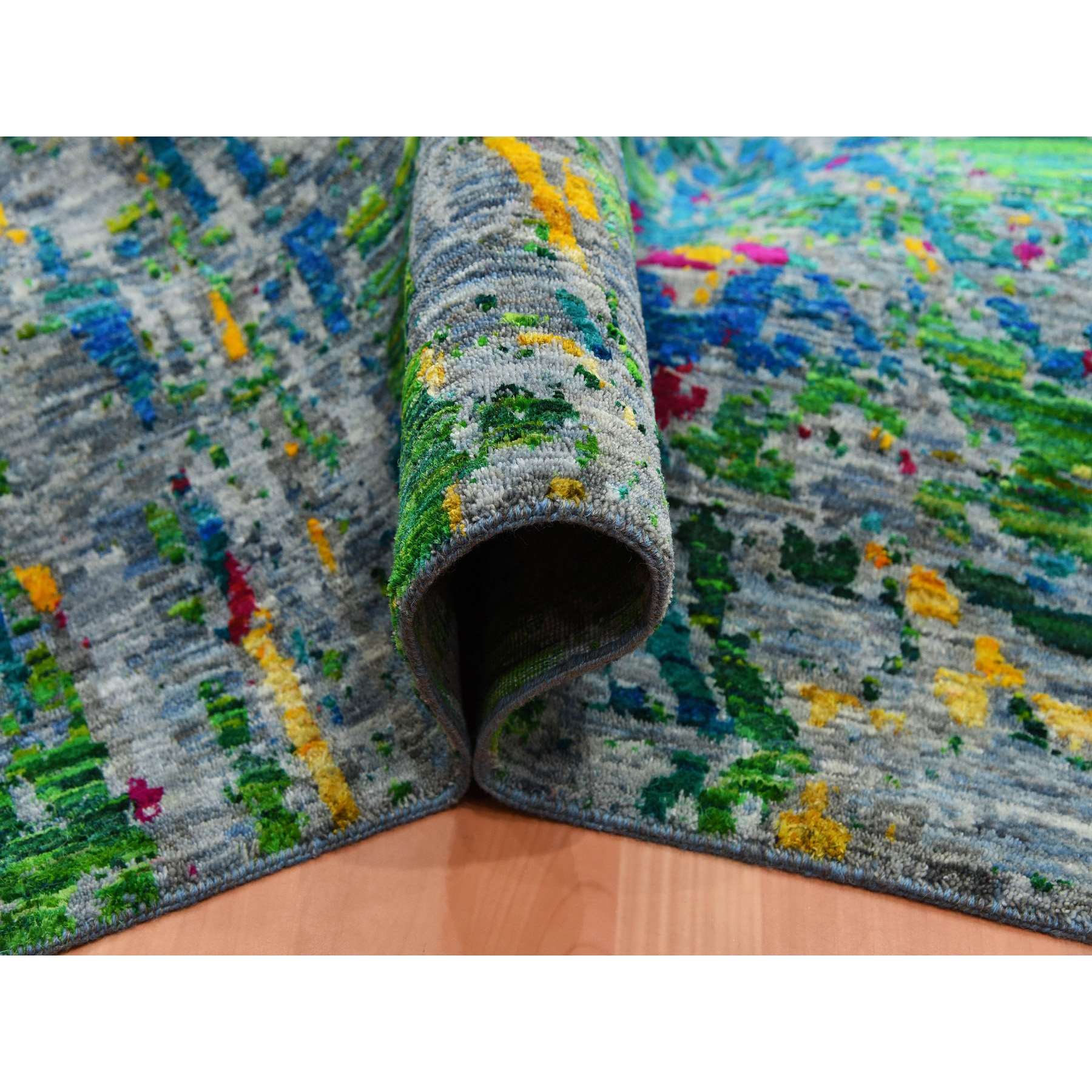 Modern-and-Contemporary-Hand-Knotted-Rug-376230