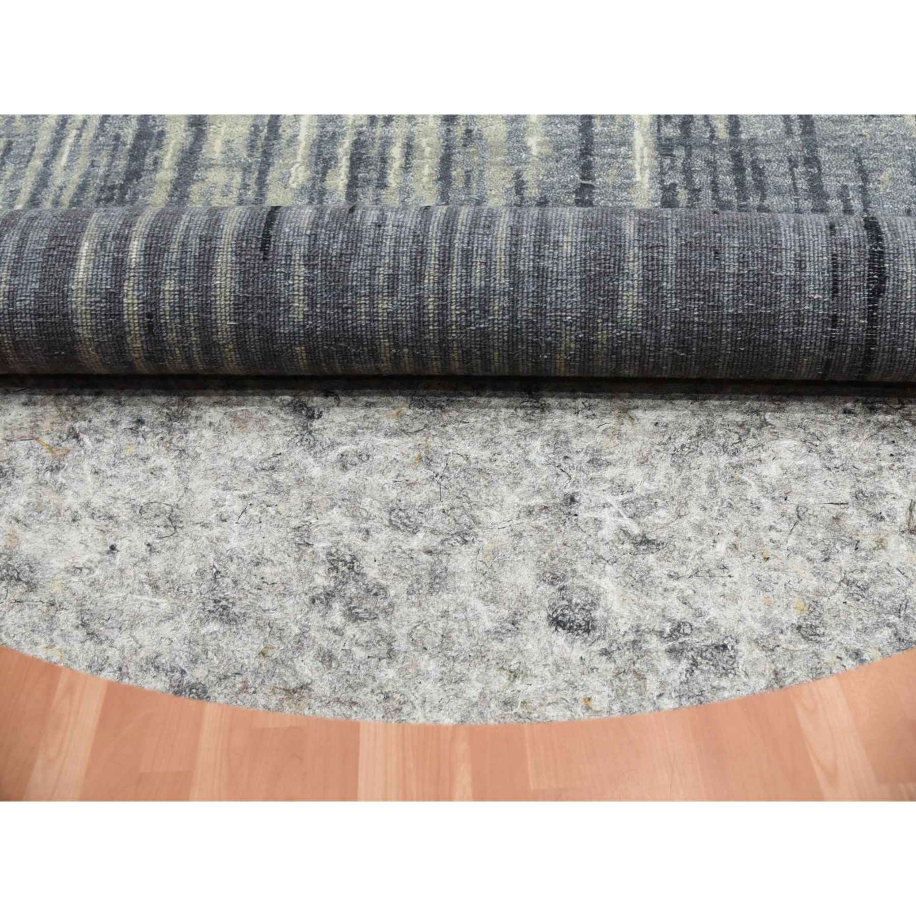 Modern-and-Contemporary-Hand-Knotted-Rug-376255