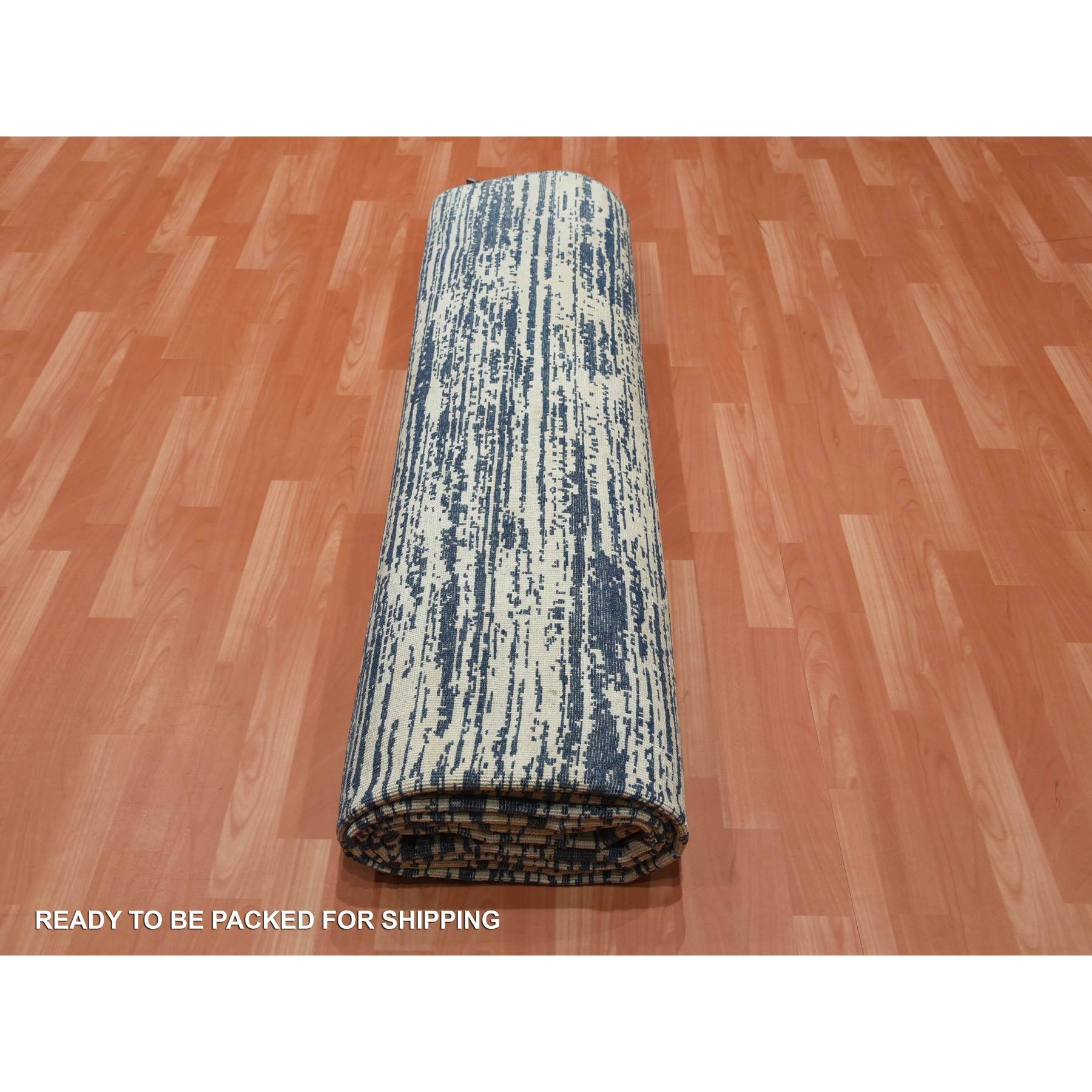 Modern-and-Contemporary-Hand-Knotted-Rug-376270