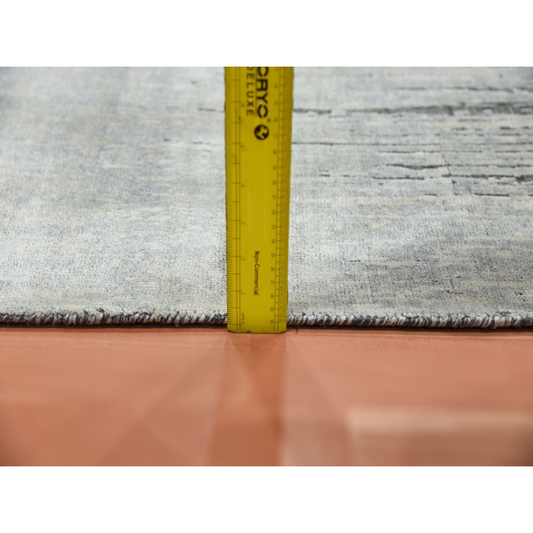 Modern-and-Contemporary-Hand-Knotted-Rug-376305
