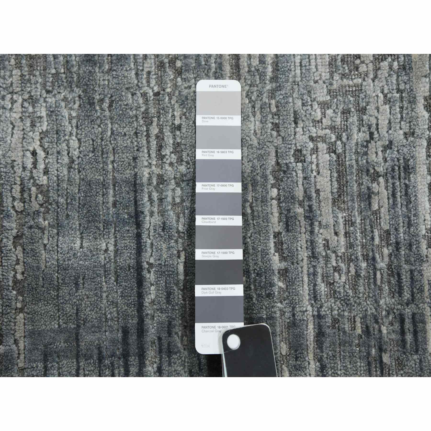 Modern-and-Contemporary-Hand-Knotted-Rug-376310