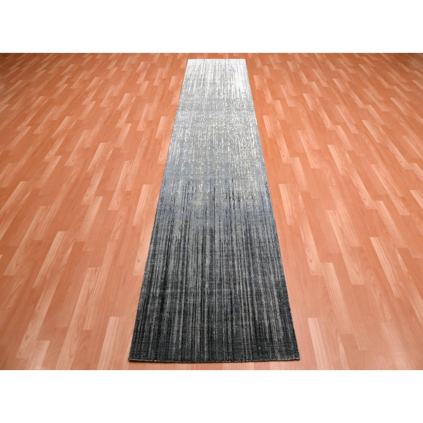 Modern-and-Contemporary-Hand-Knotted-Rug-376315