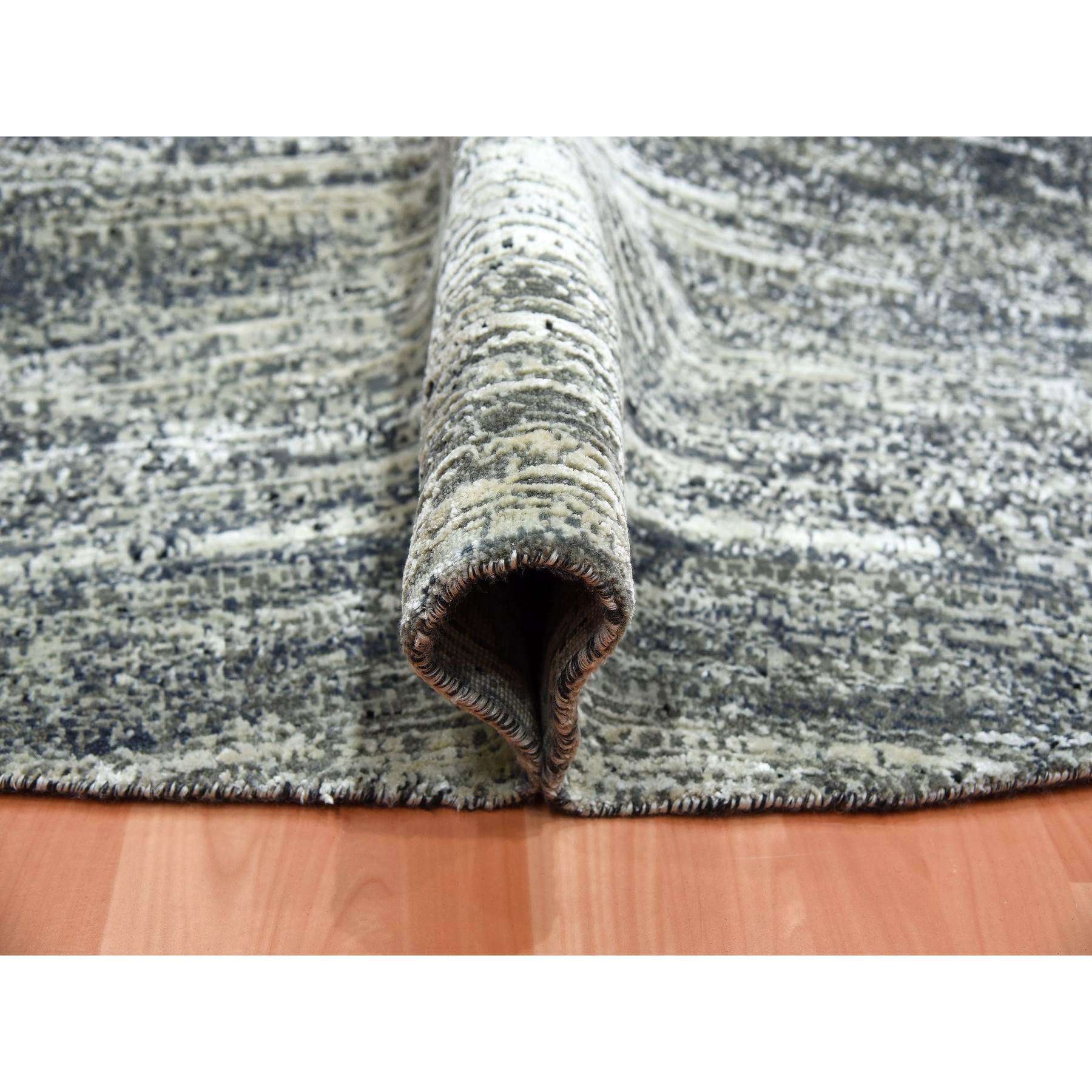 Modern-and-Contemporary-Hand-Knotted-Rug-376430