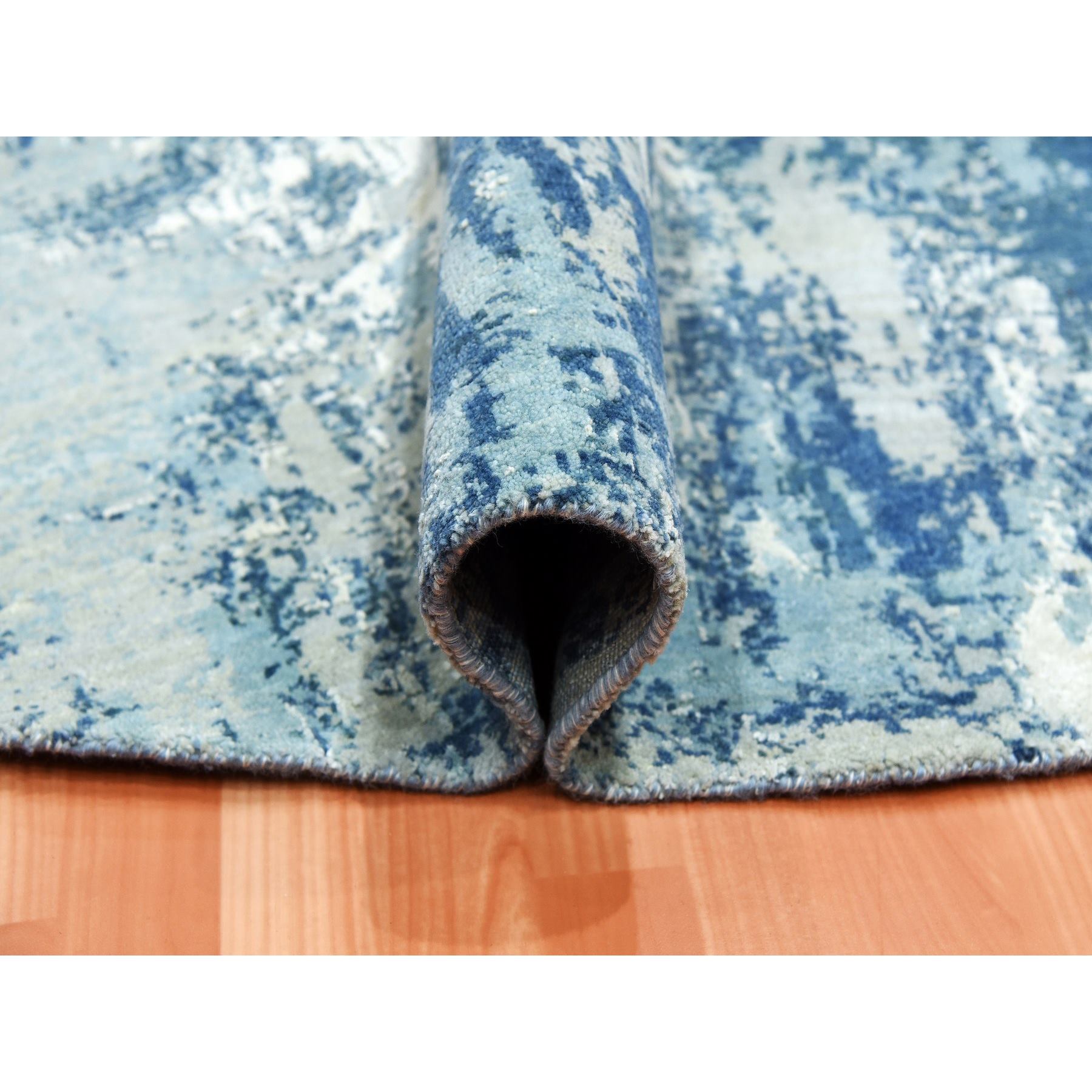 Modern-and-Contemporary-Hand-Knotted-Rug-376465