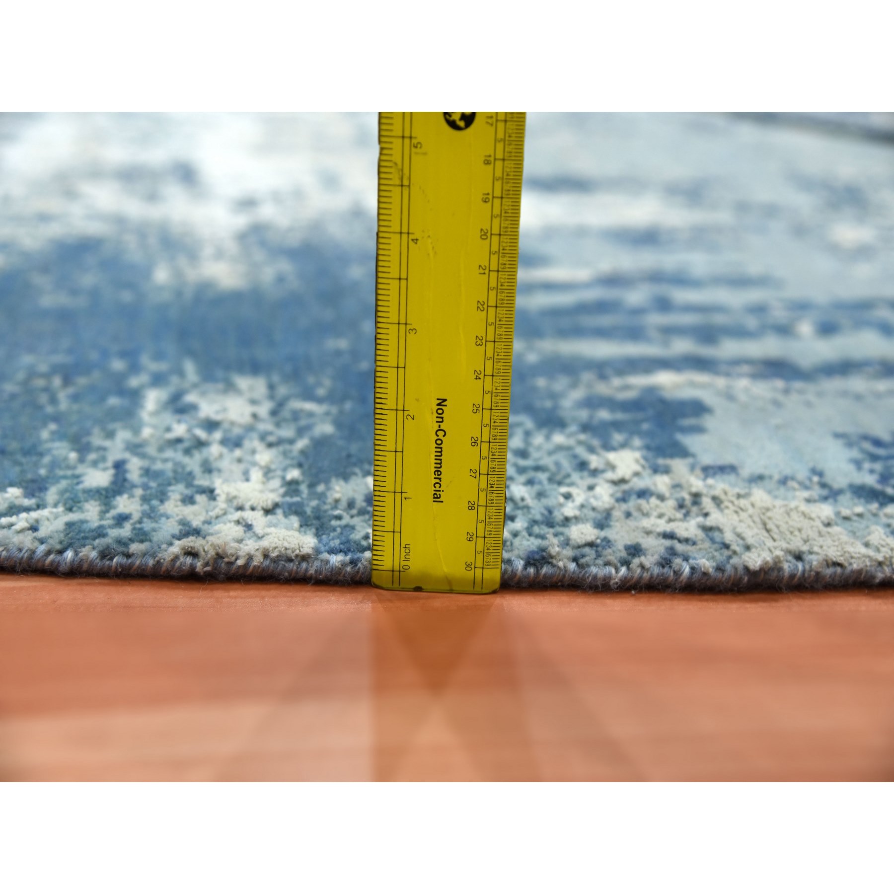 Modern-and-Contemporary-Hand-Knotted-Rug-376465