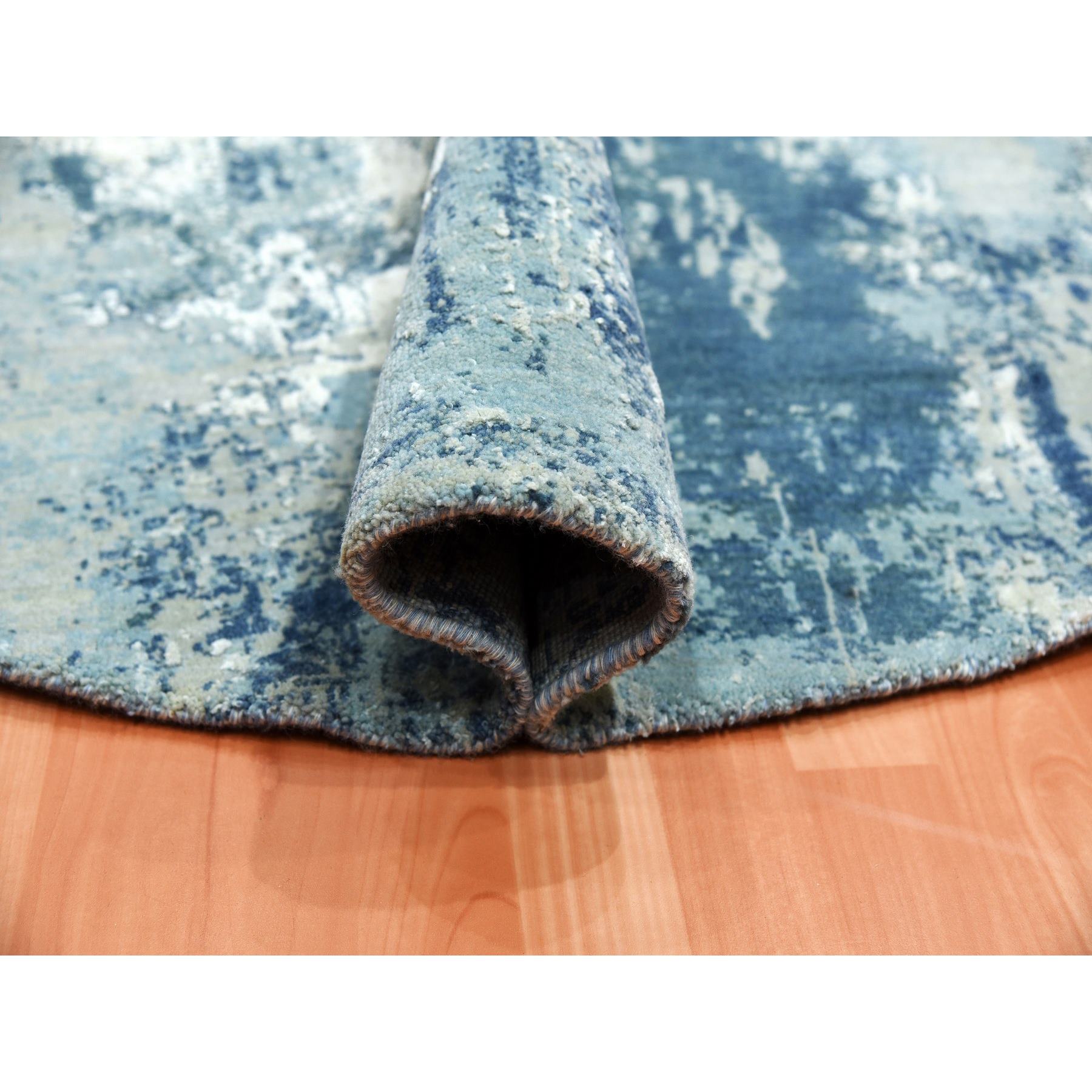Modern-and-Contemporary-Hand-Knotted-Rug-376470