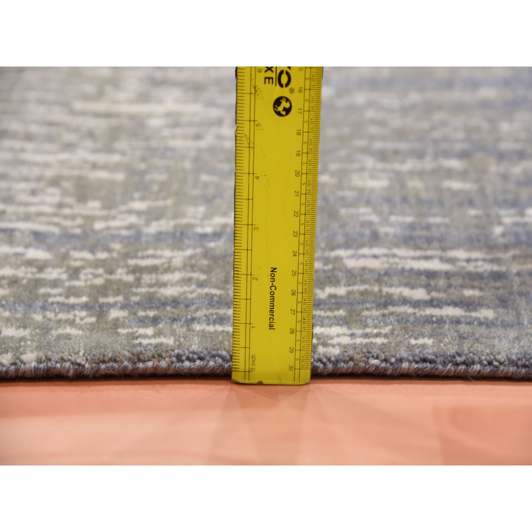 Modern-and-Contemporary-Hand-Knotted-Rug-376540