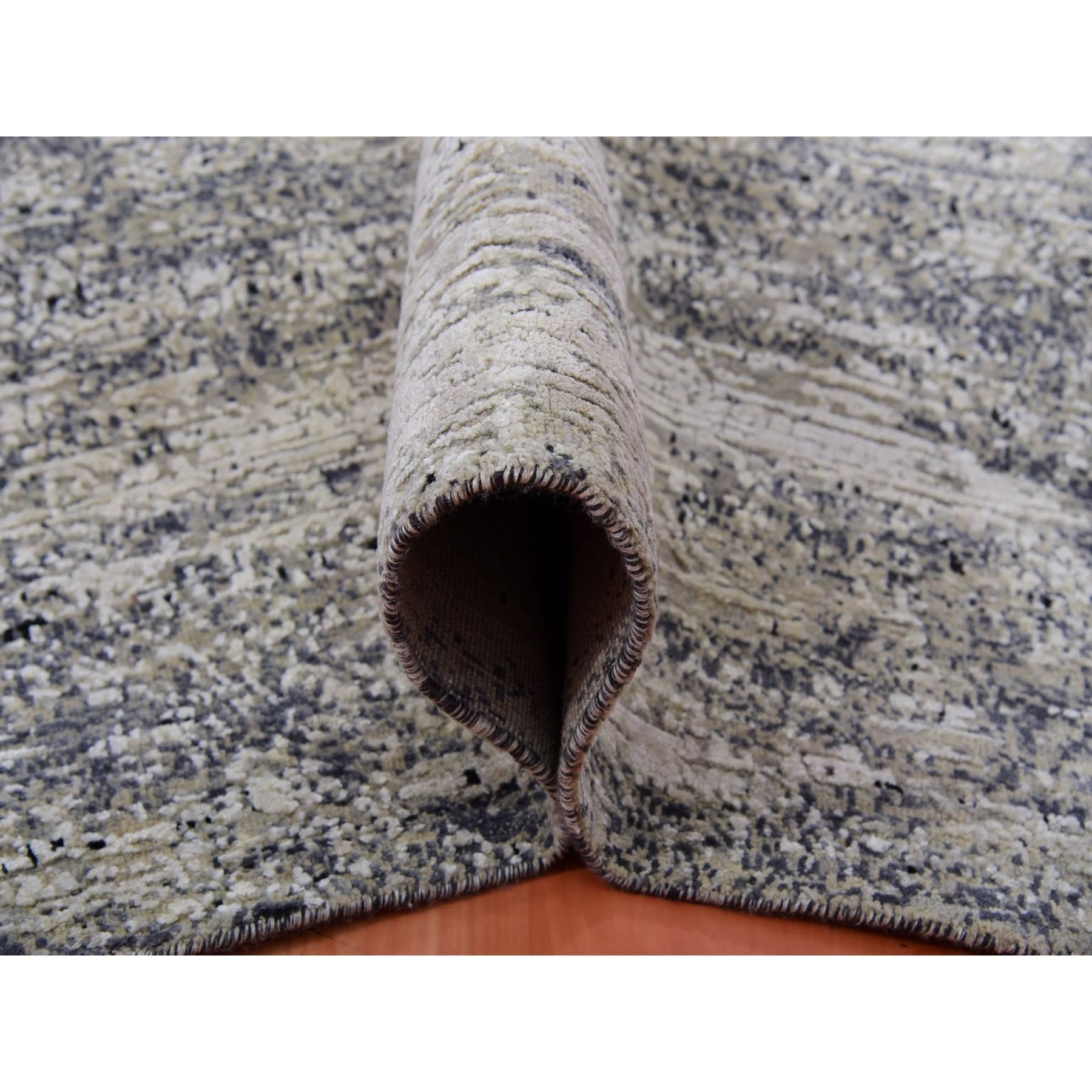 Modern-and-Contemporary-Hand-Knotted-Rug-376675