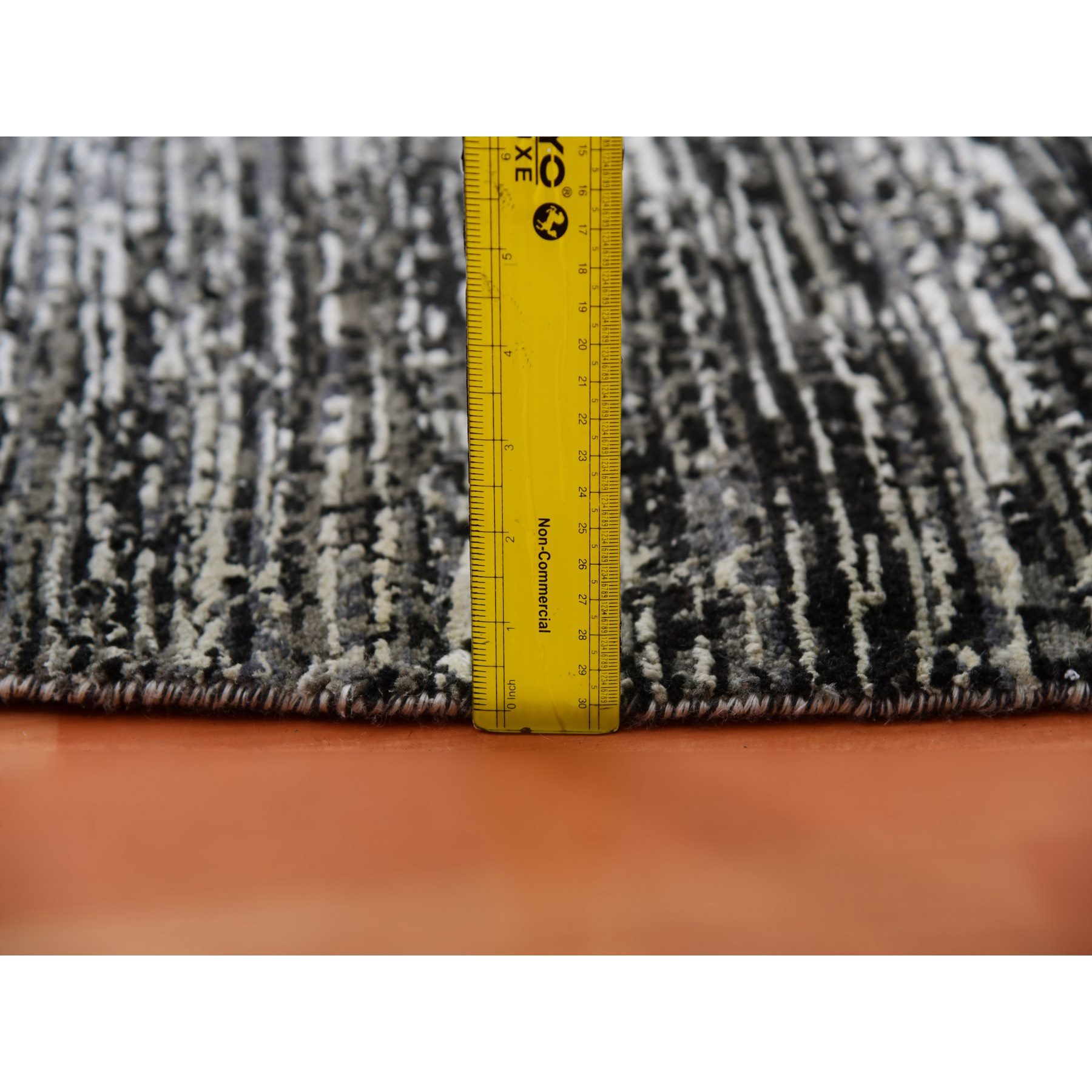 Modern-and-Contemporary-Hand-Knotted-Rug-376685