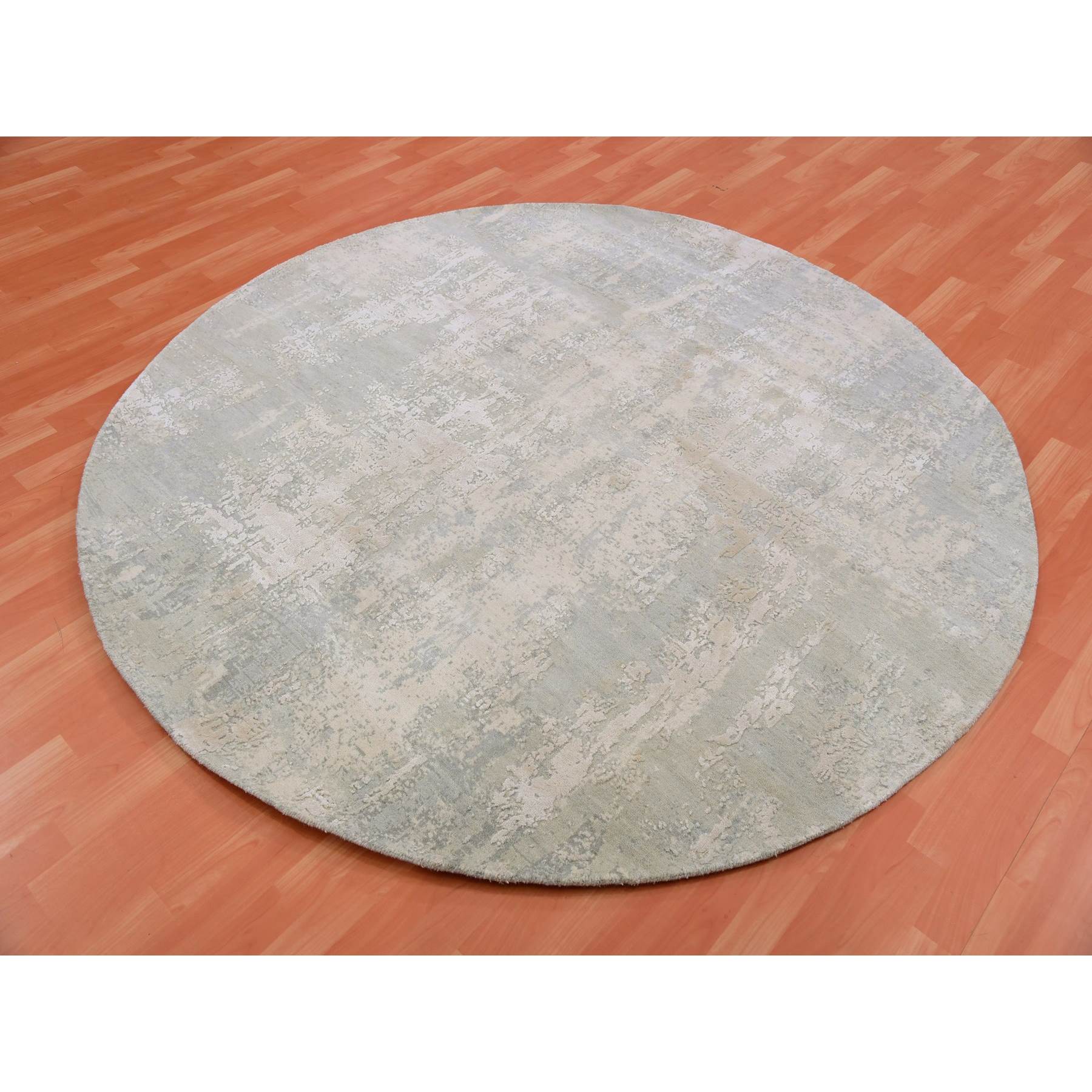 Modern-and-Contemporary-Hand-Knotted-Rug-376730
