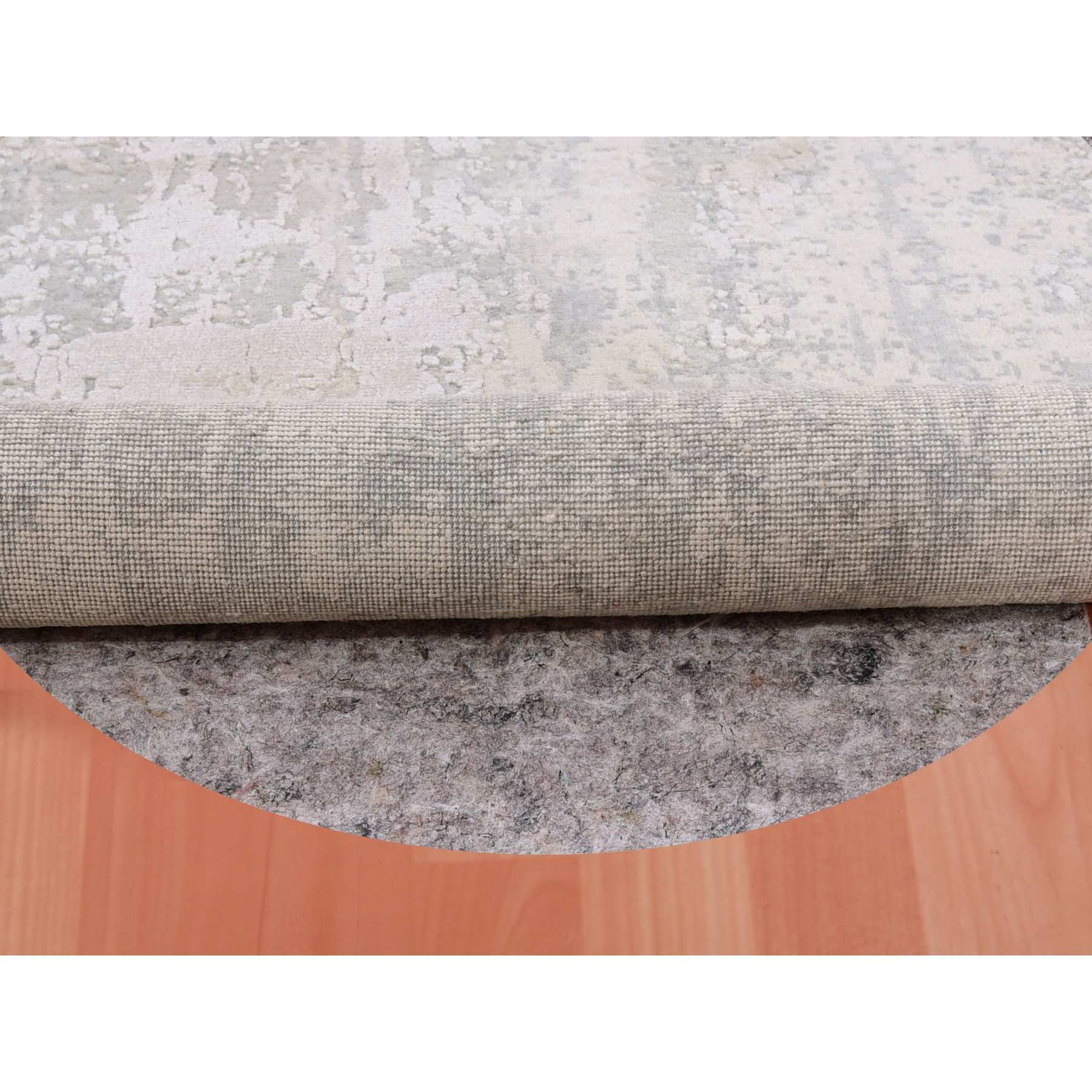 Modern-and-Contemporary-Hand-Knotted-Rug-376730