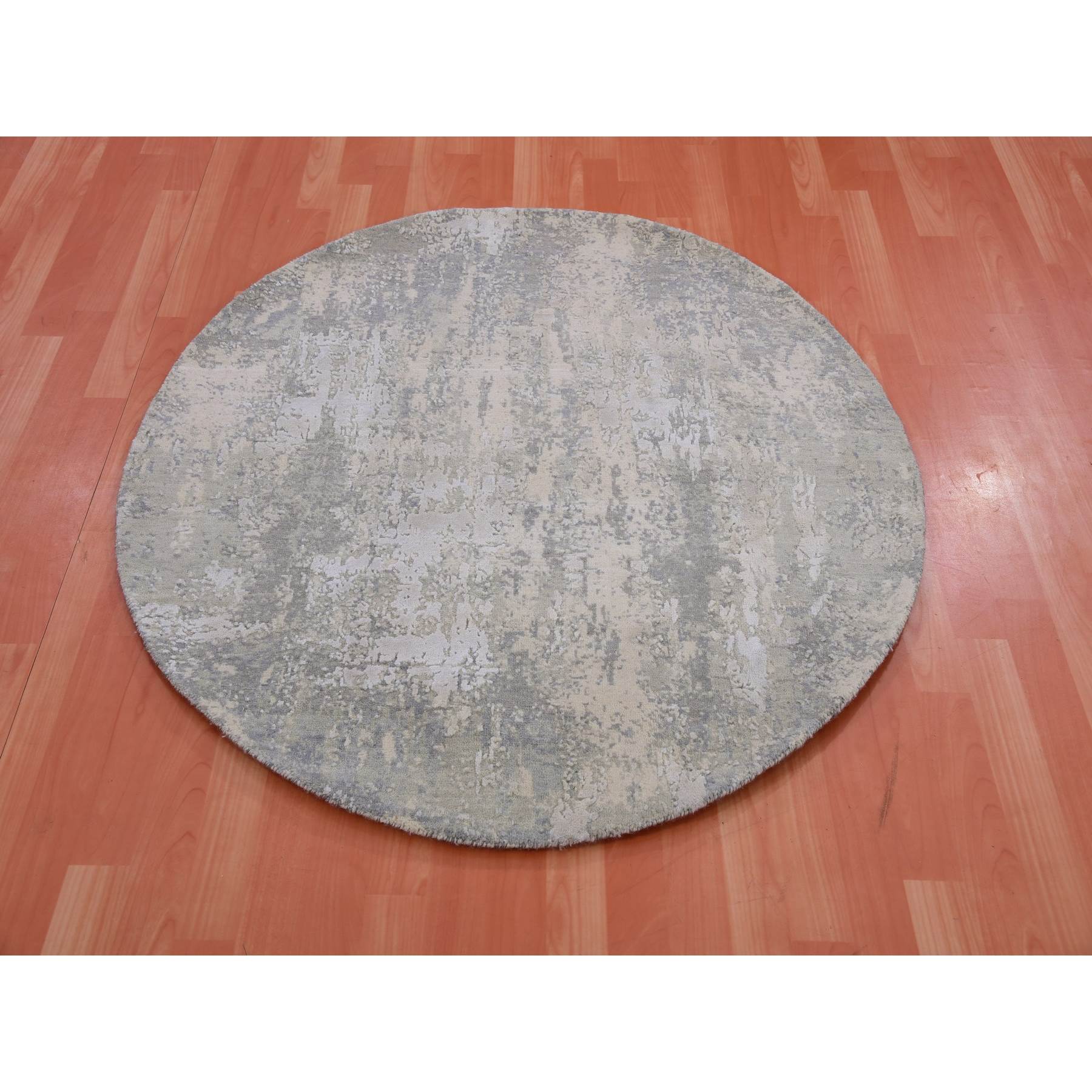 Modern-and-Contemporary-Hand-Knotted-Rug-376745