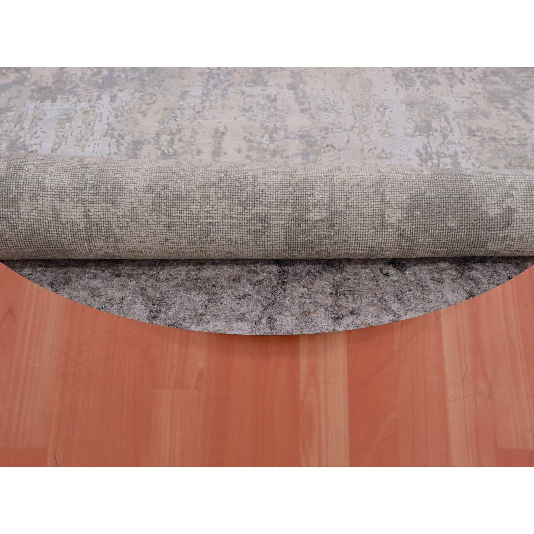 Modern-and-Contemporary-Hand-Knotted-Rug-376745