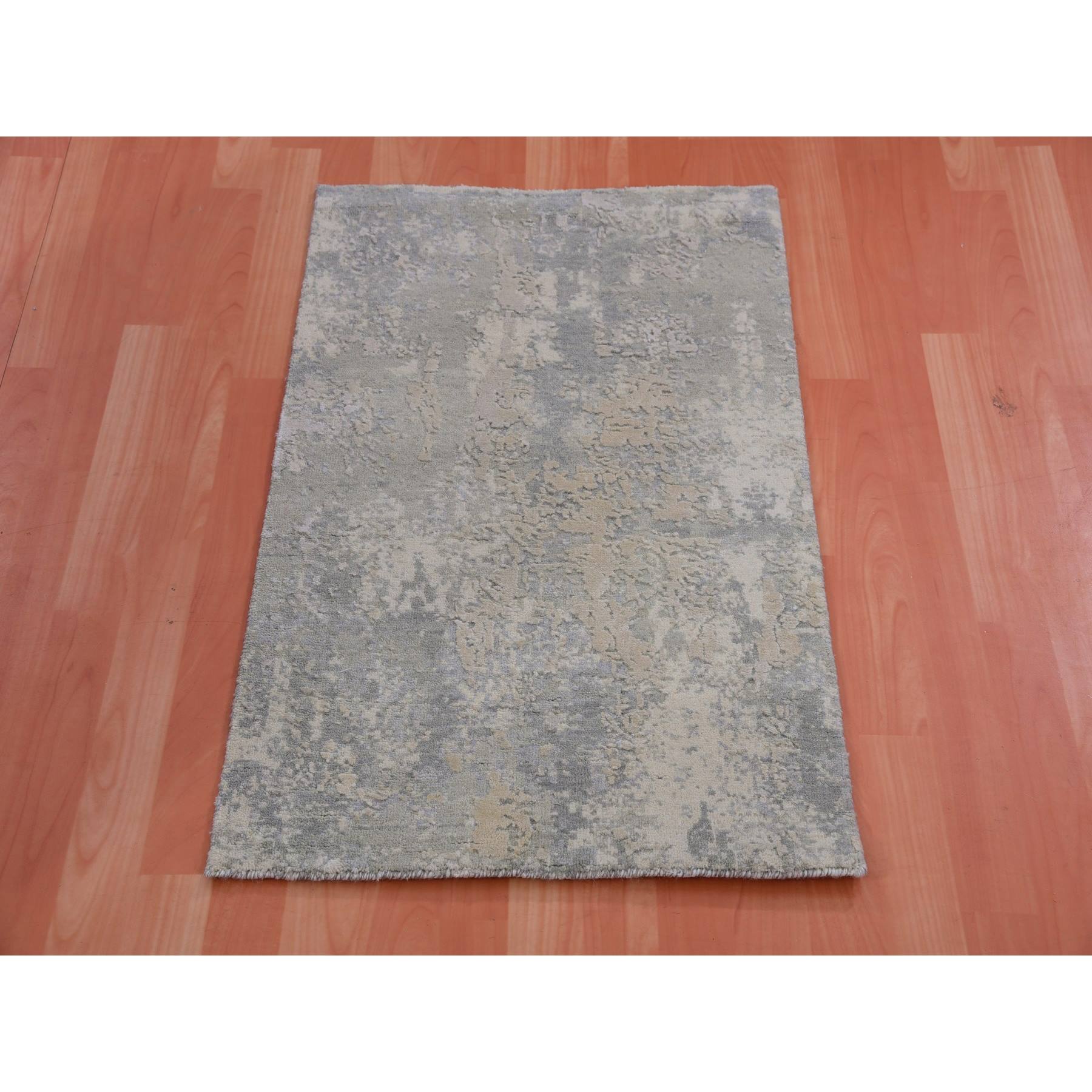 Modern-and-Contemporary-Hand-Knotted-Rug-376755