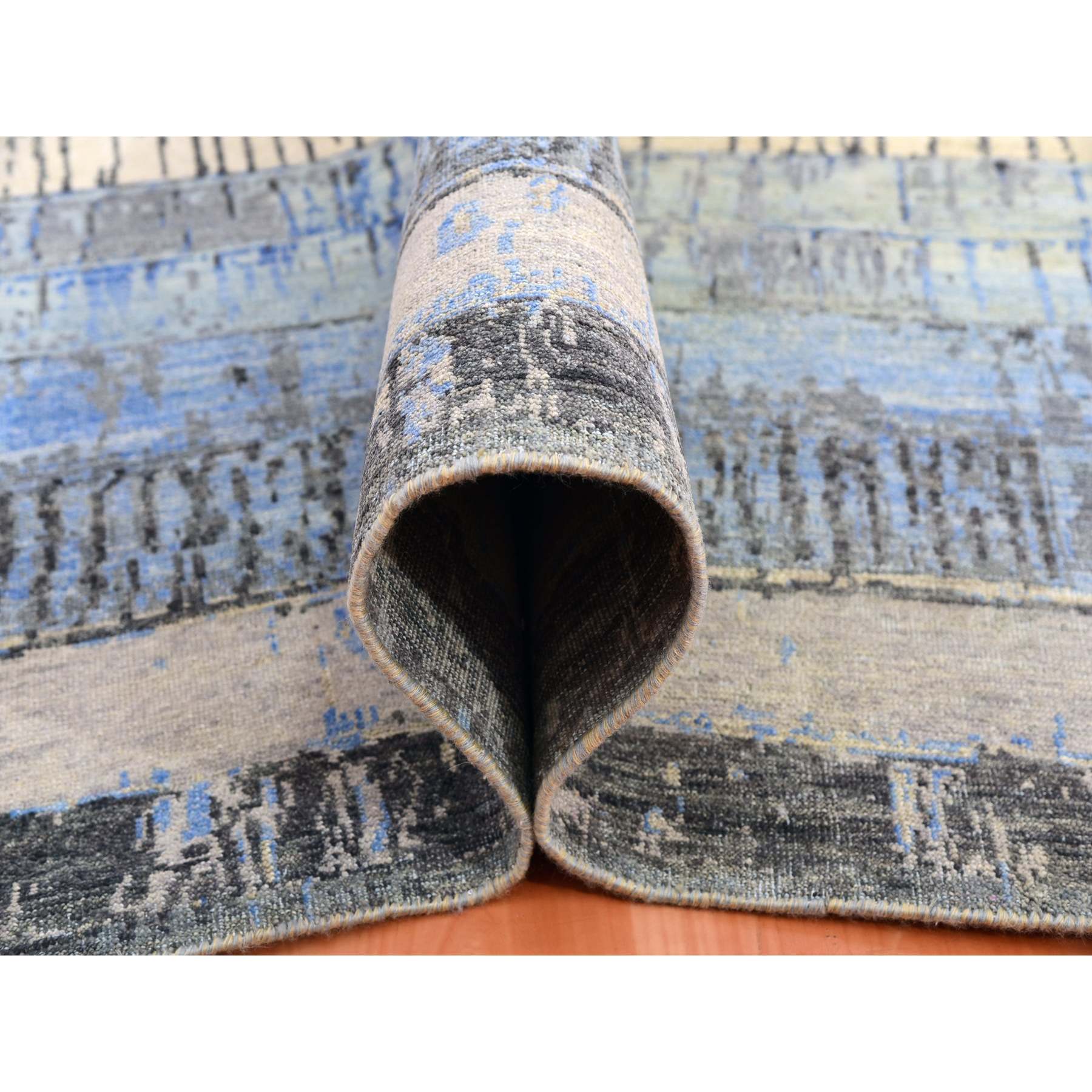 Modern-and-Contemporary-Hand-Knotted-Rug-377060
