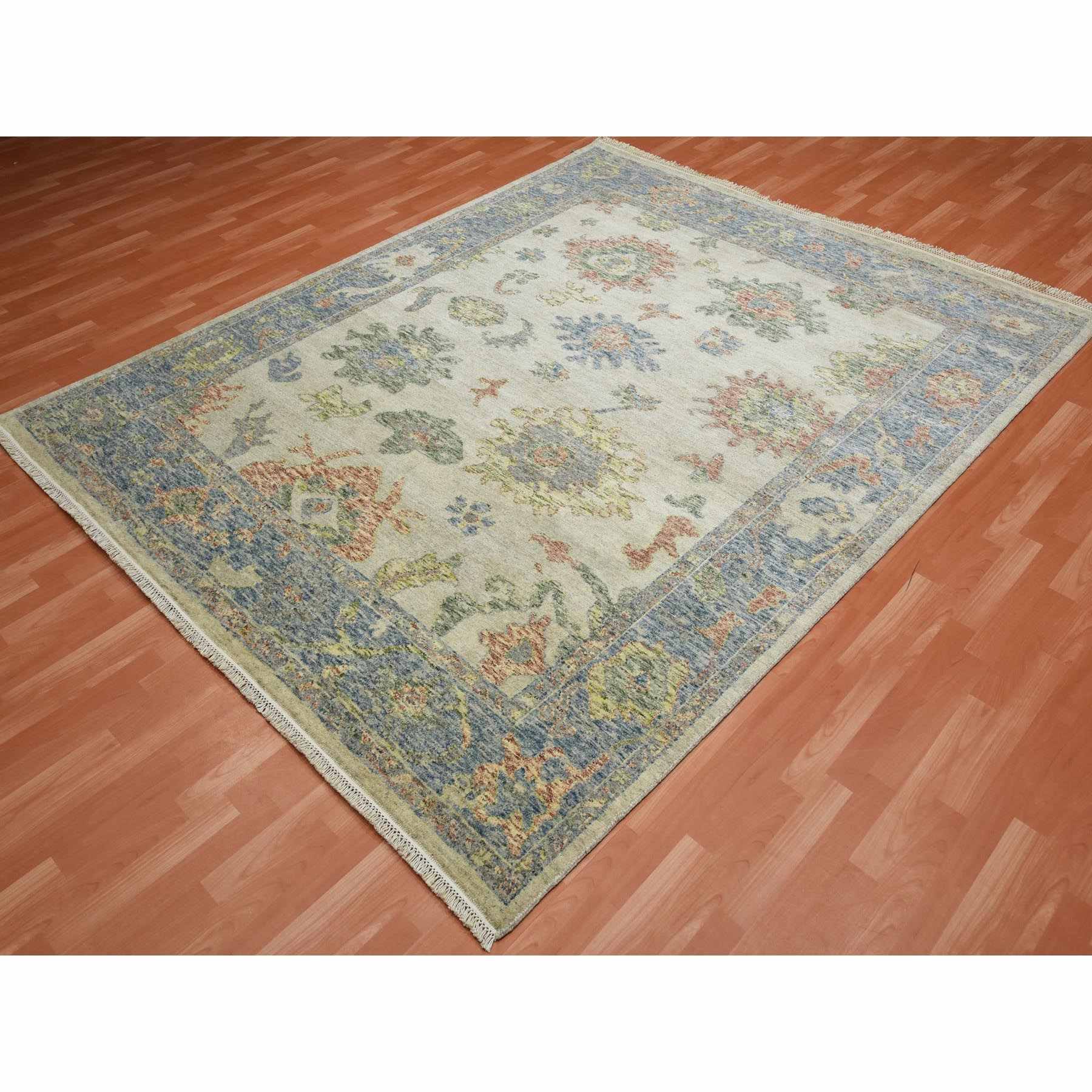 Oushak-And-Peshawar-Hand-Knotted-Rug-375940