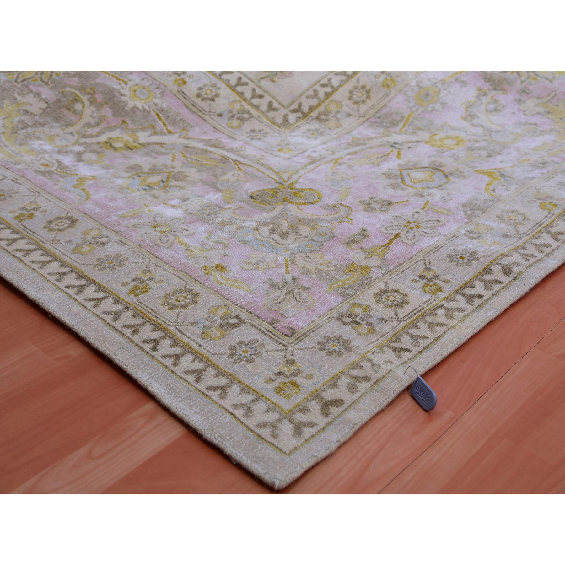 Oushak-And-Peshawar-Hand-Knotted-Rug-377150