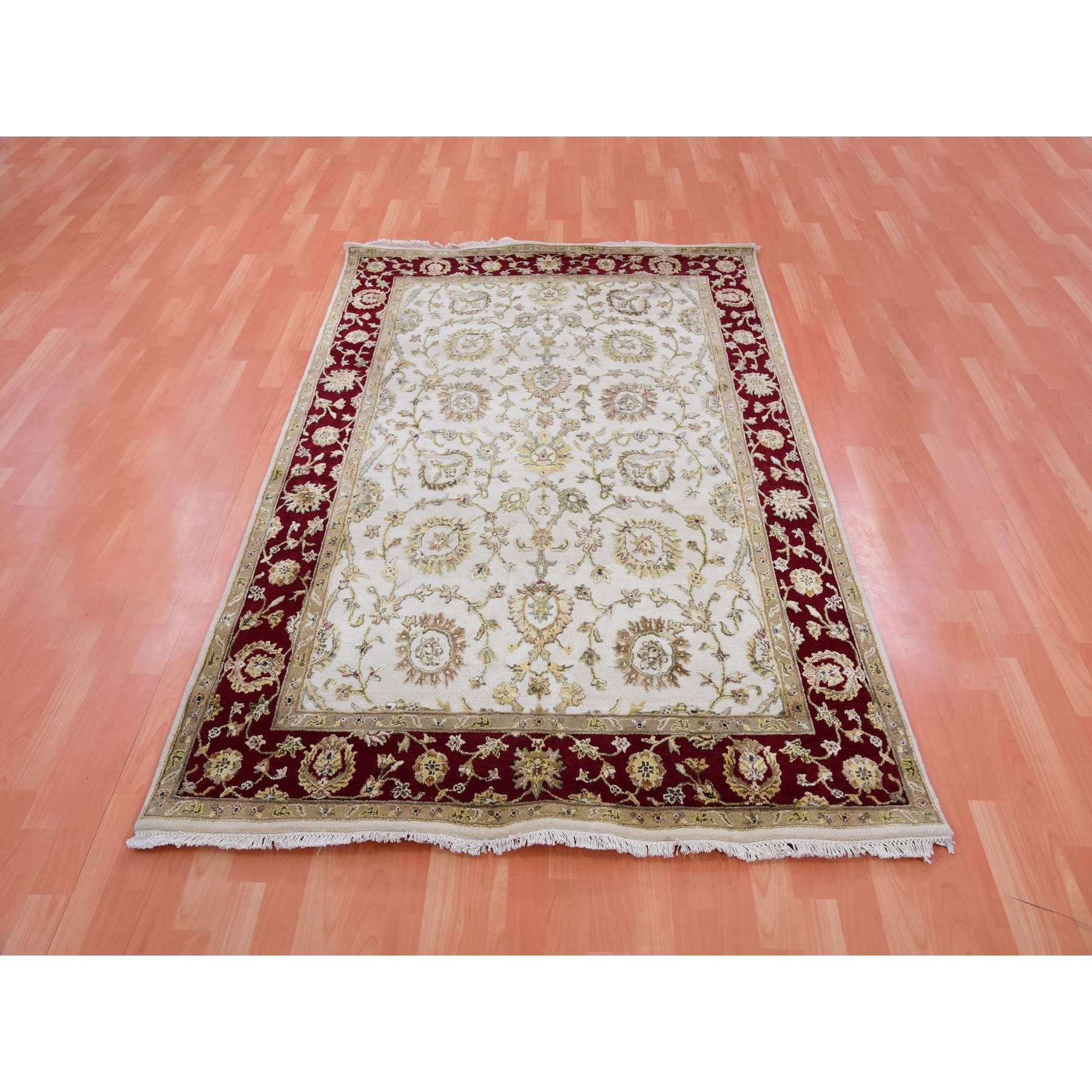 Rajasthan-Hand-Knotted-Rug-376815