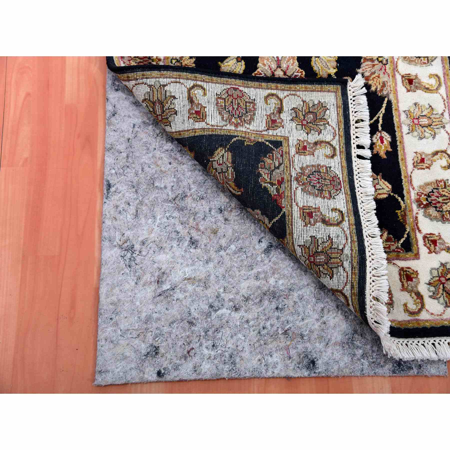 Rajasthan-Hand-Knotted-Rug-376915