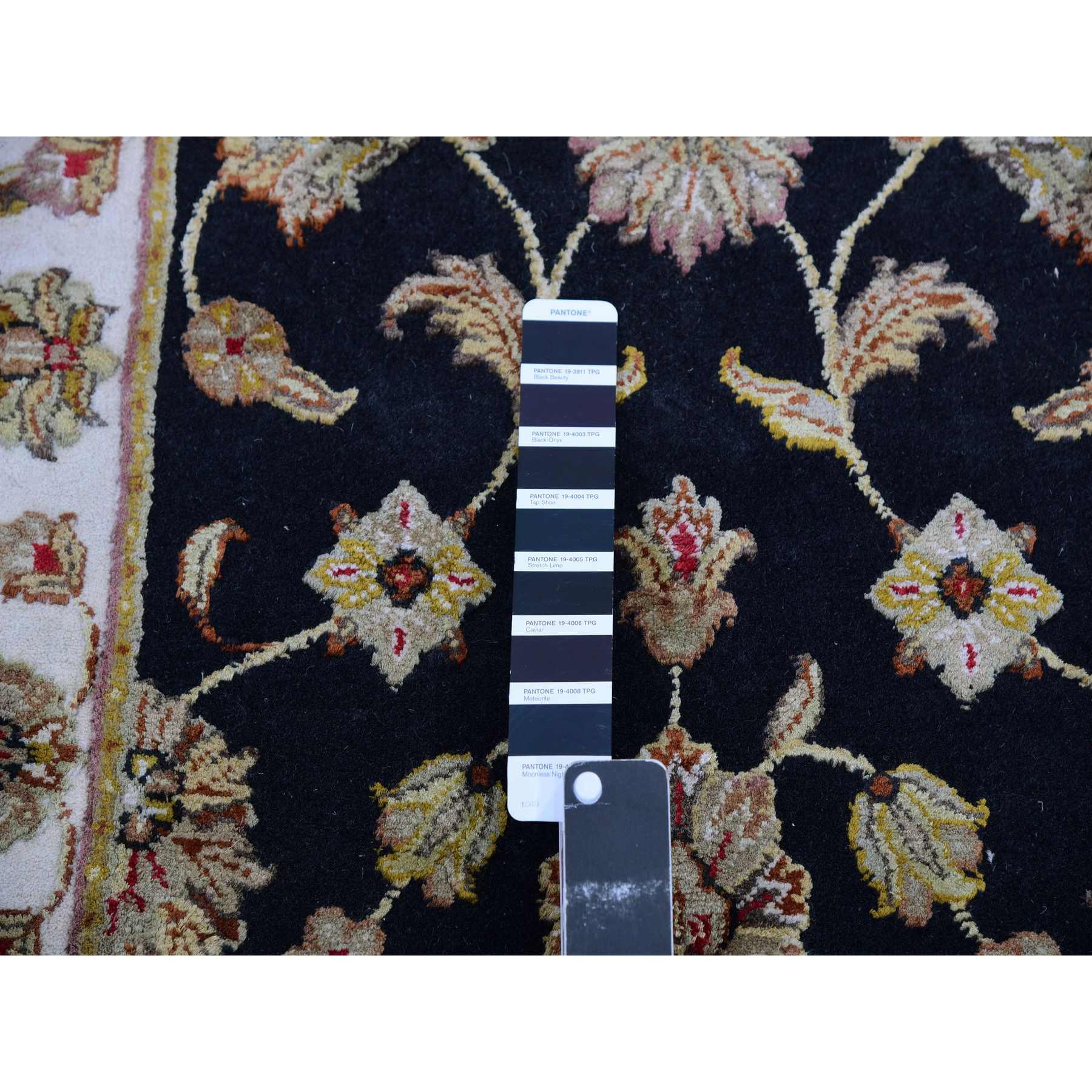 Rajasthan-Hand-Knotted-Rug-376915