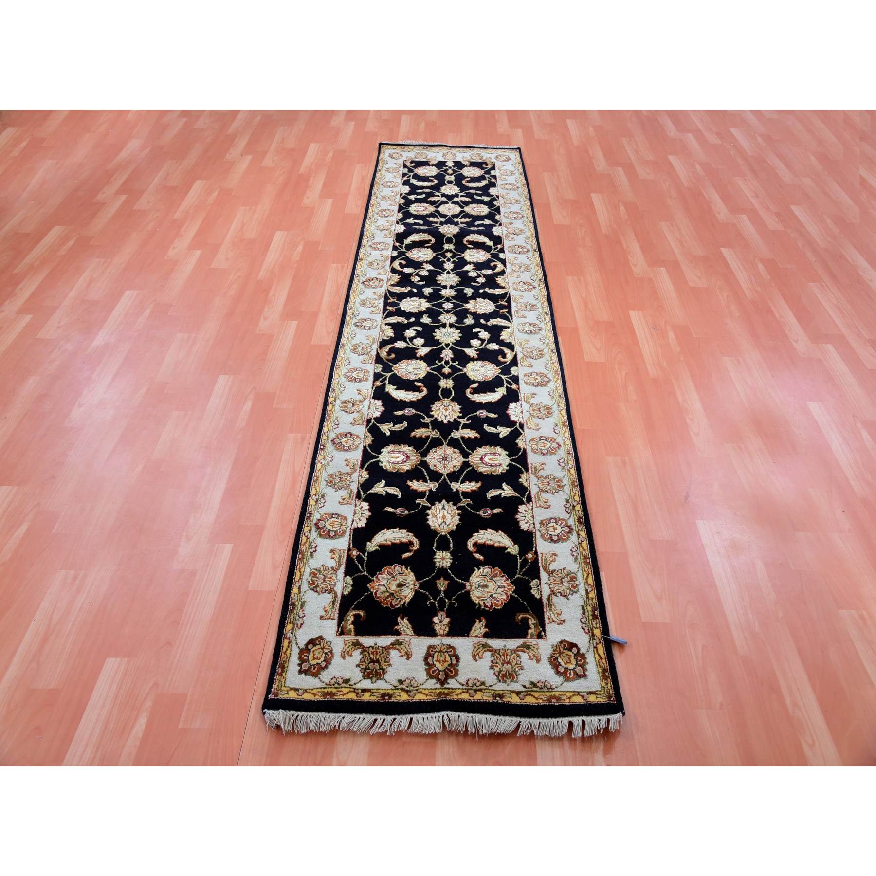 Rajasthan-Hand-Knotted-Rug-376935