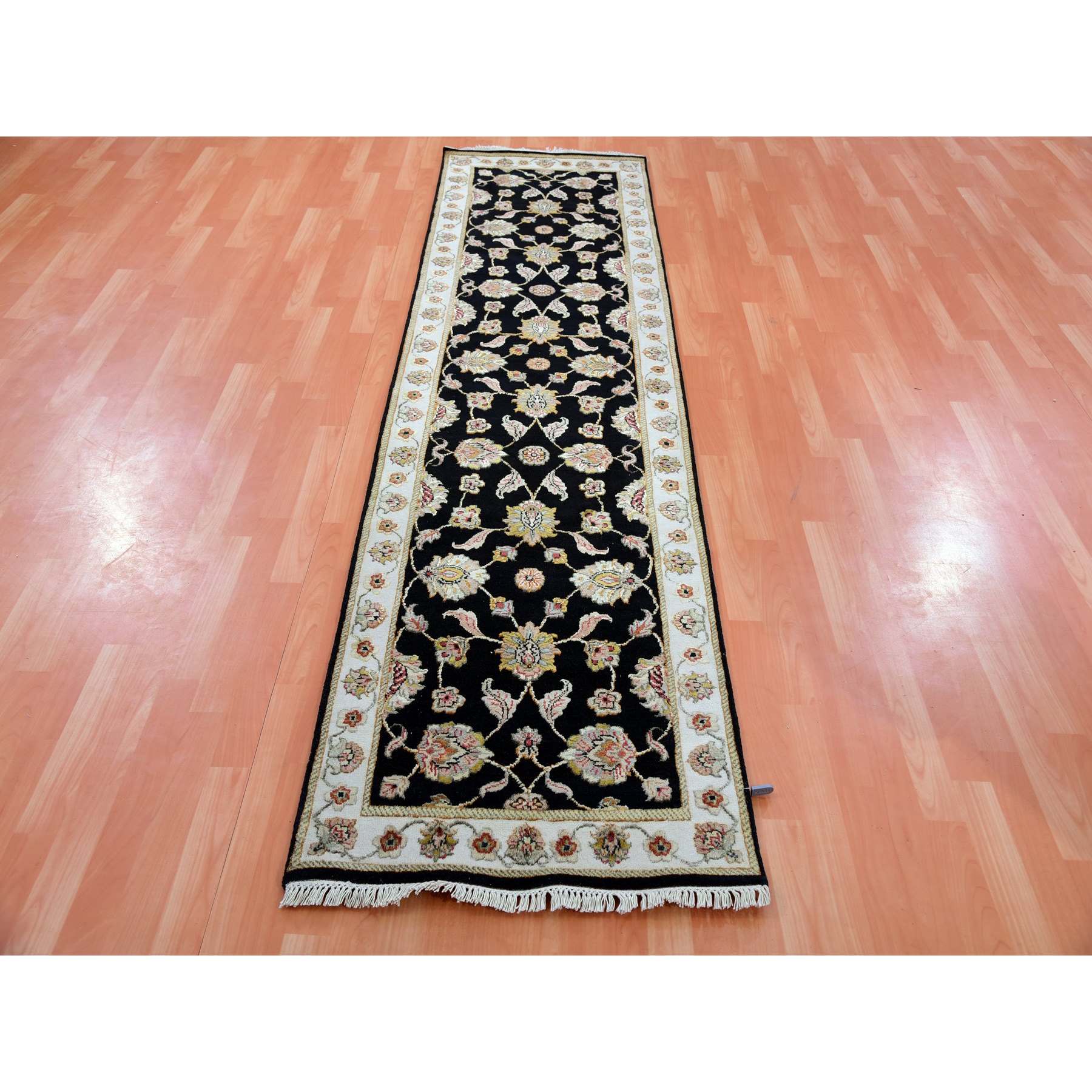 Rajasthan-Hand-Knotted-Rug-376940