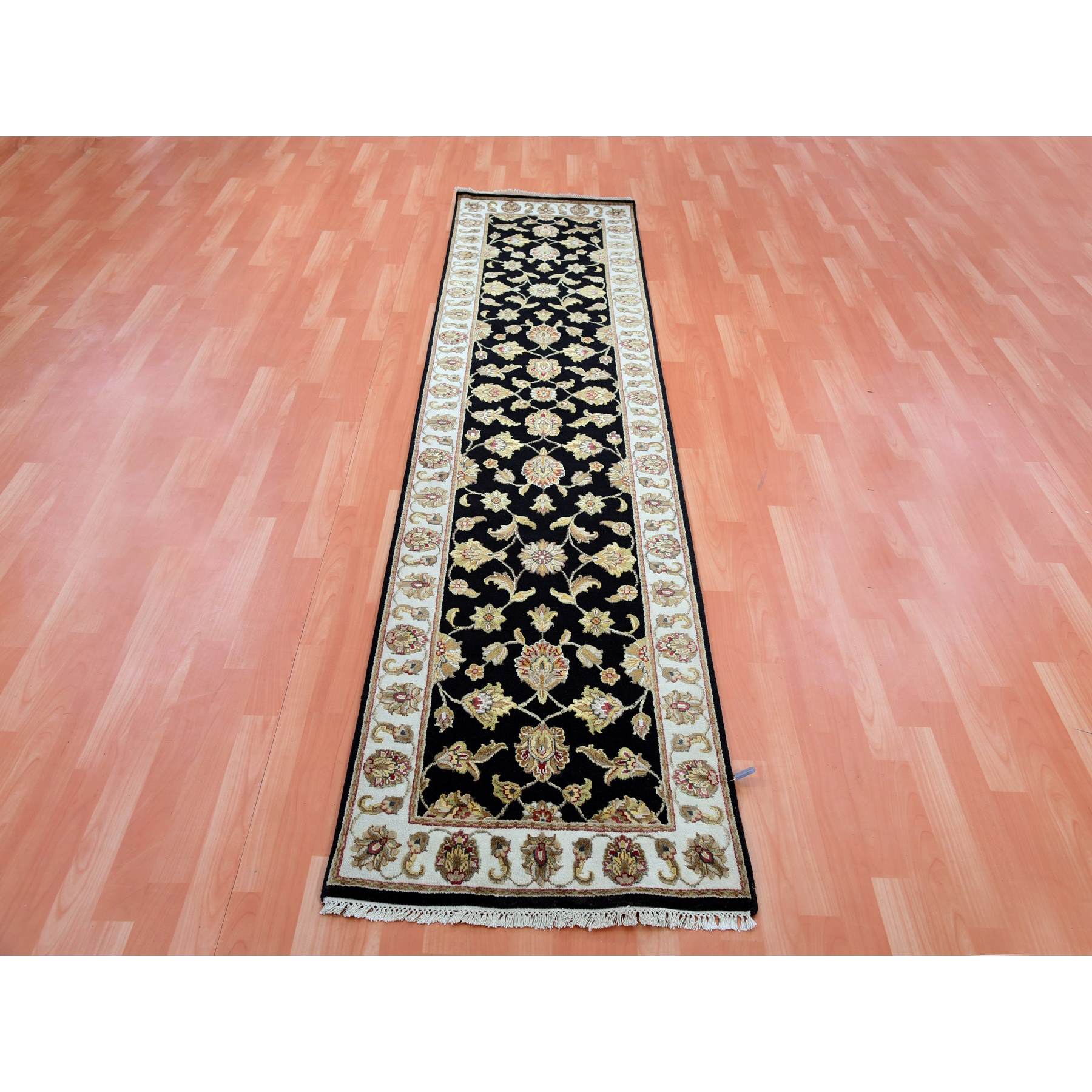 Rajasthan-Hand-Knotted-Rug-376950