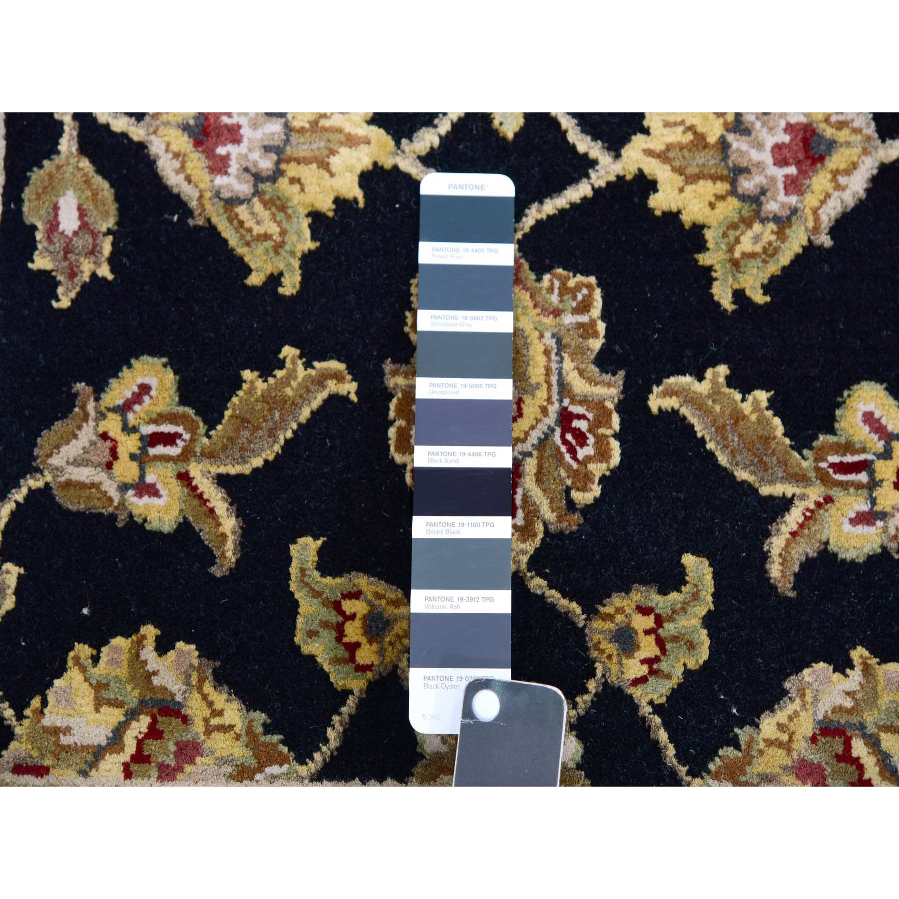 Rajasthan-Hand-Knotted-Rug-376950