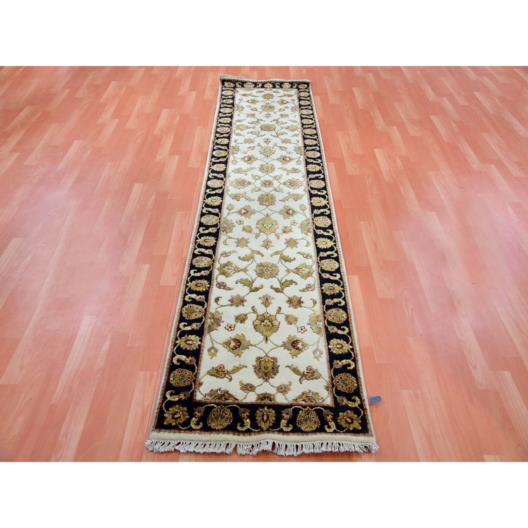 Rajasthan-Hand-Knotted-Rug-376970