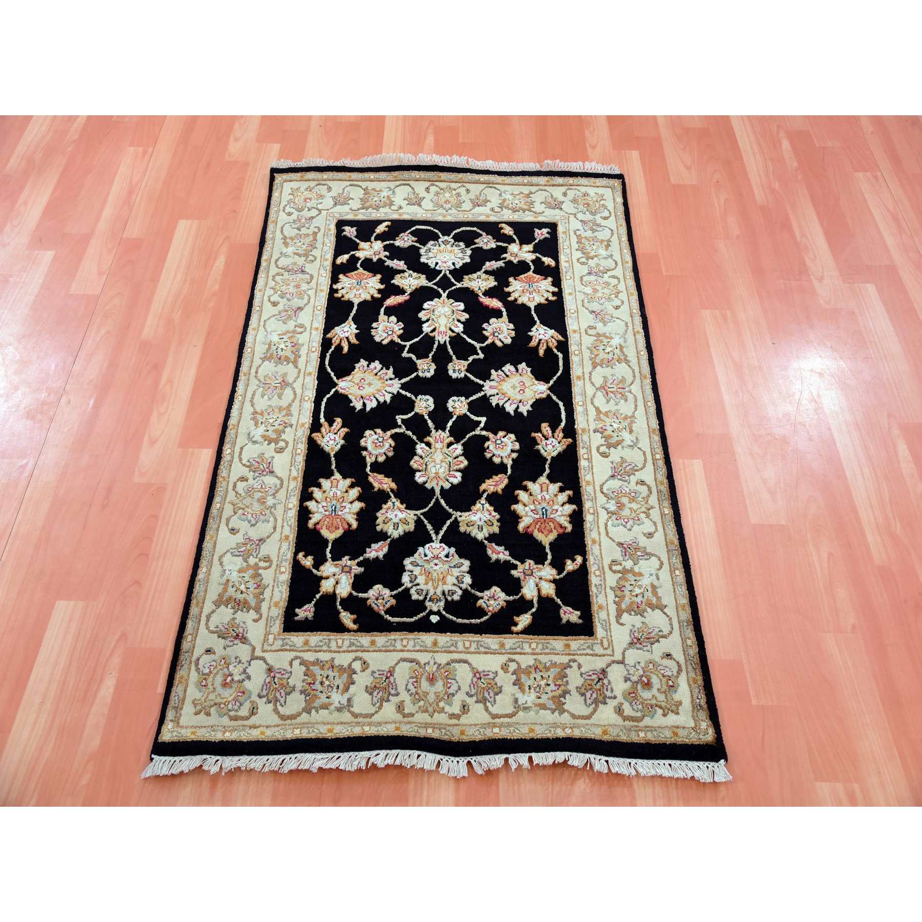 Rajasthan-Hand-Knotted-Rug-377030