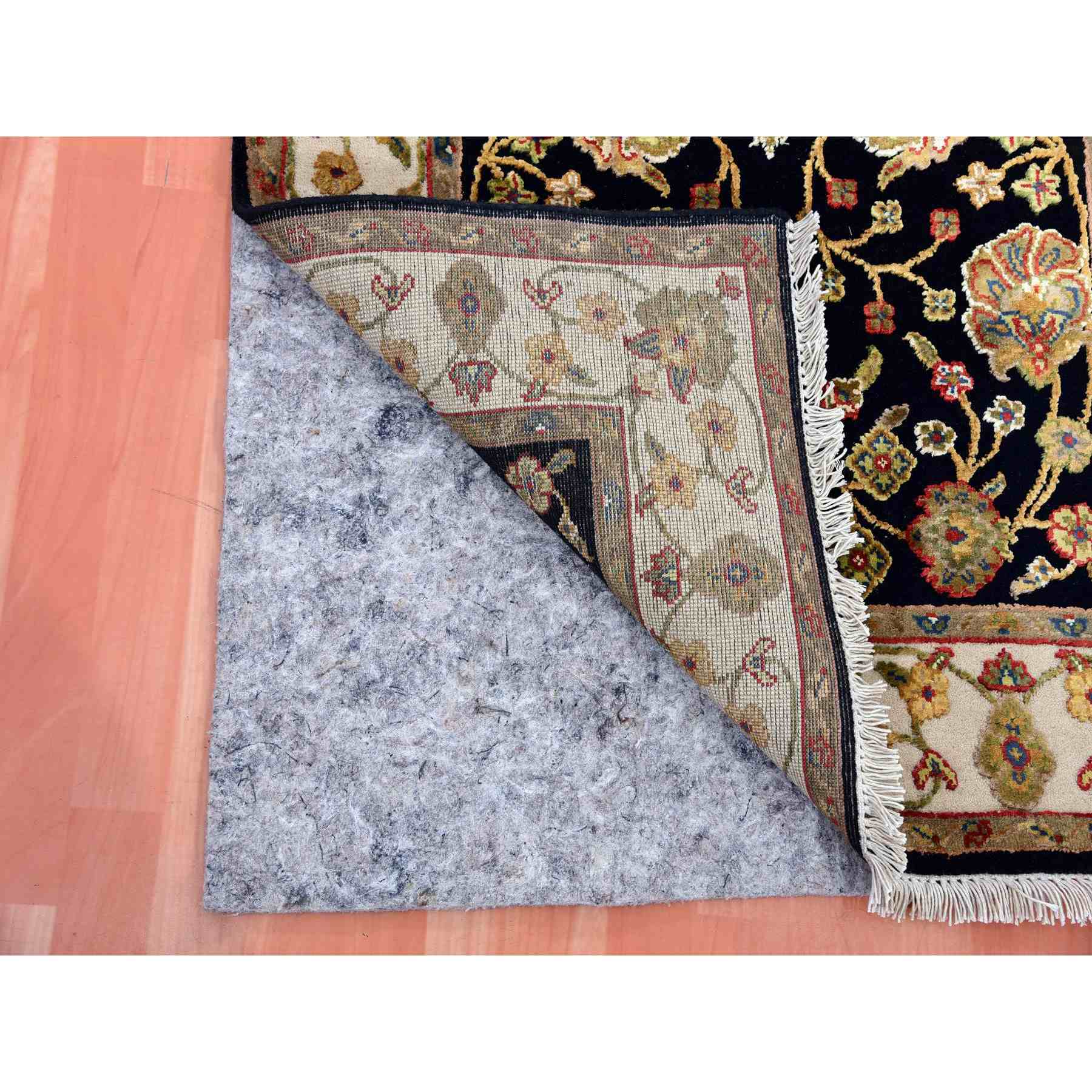 Rajasthan-Hand-Knotted-Rug-377040