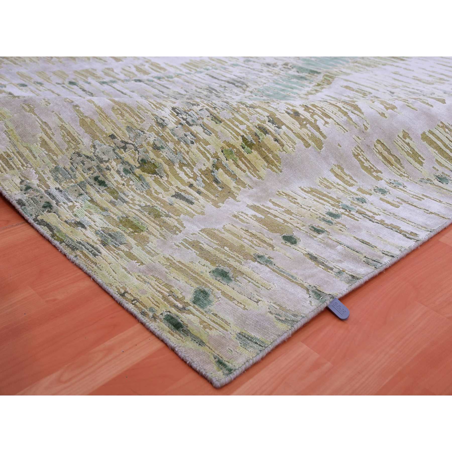 Silk-Hand-Knotted-Rug-377095