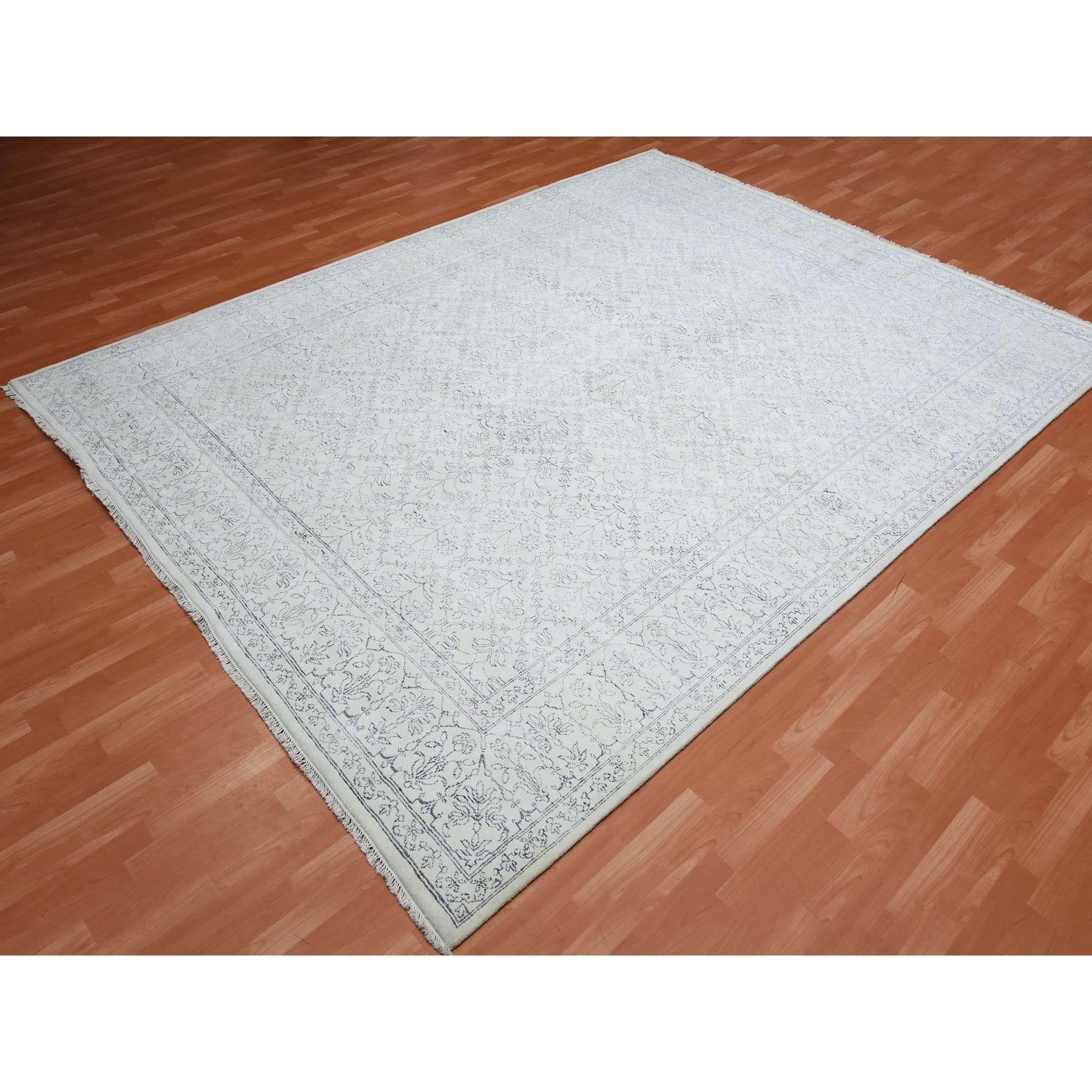 Transitional-Hand-Knotted-Rug-376085