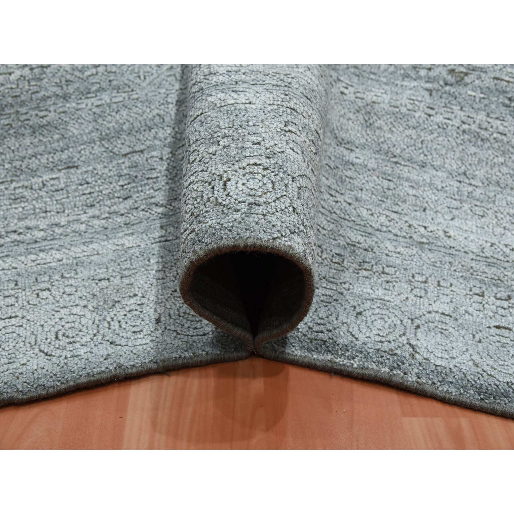 Transitional-Hand-Knotted-Rug-376115
