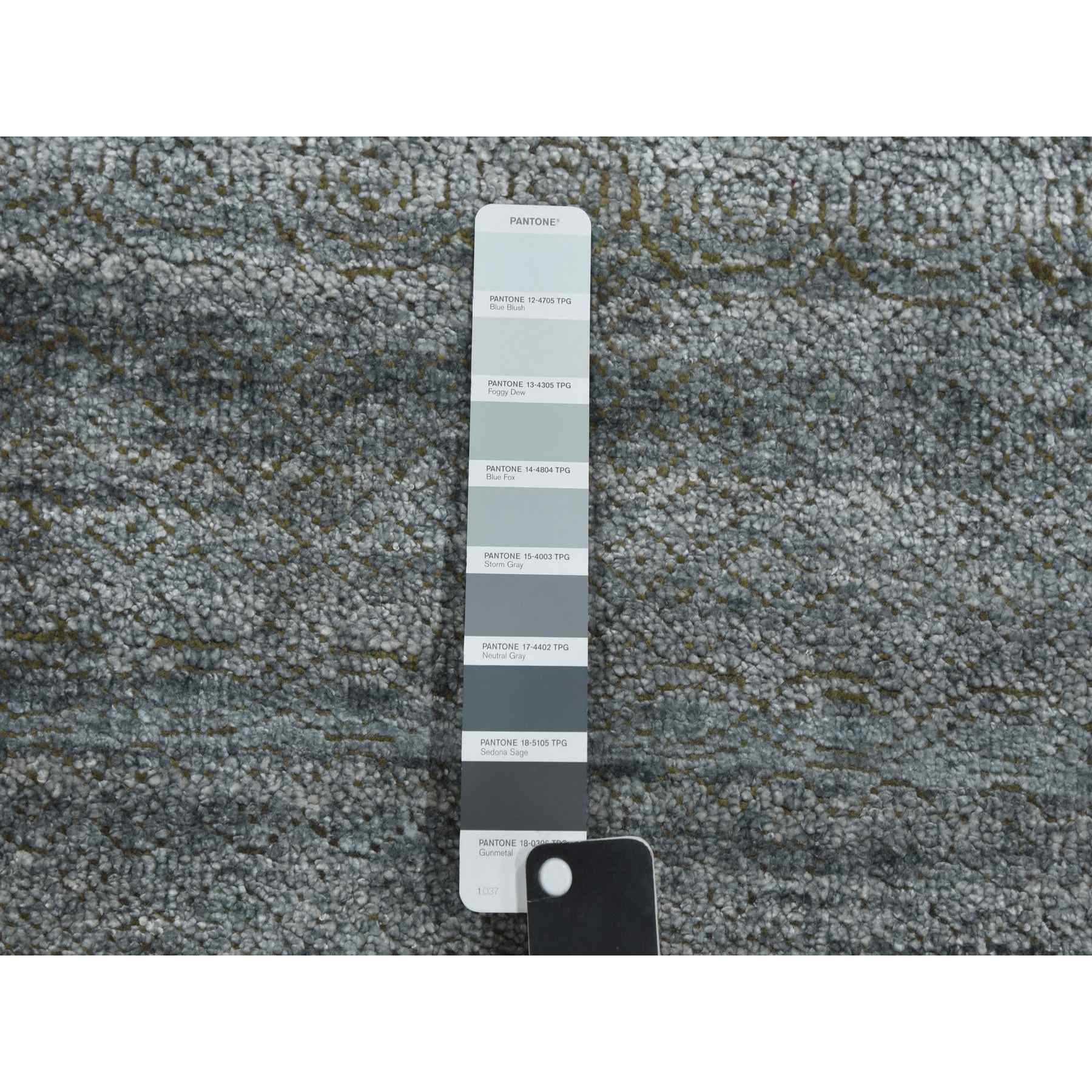 Transitional-Hand-Knotted-Rug-376115