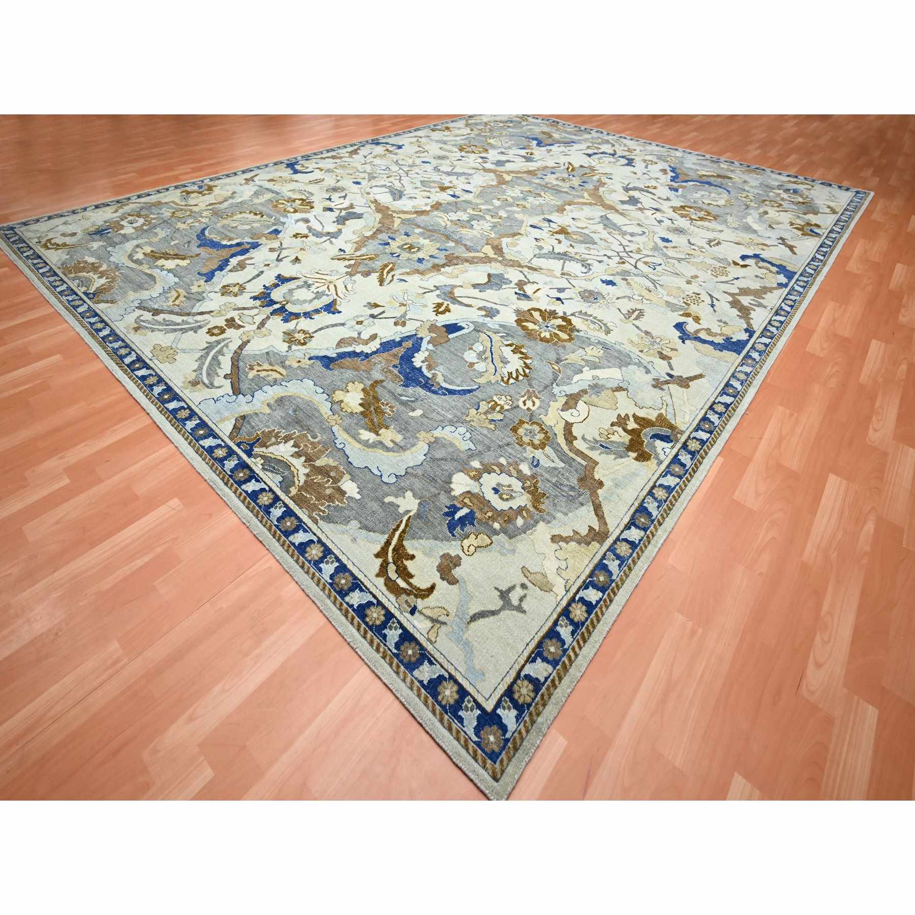 Transitional-Hand-Knotted-Rug-377370